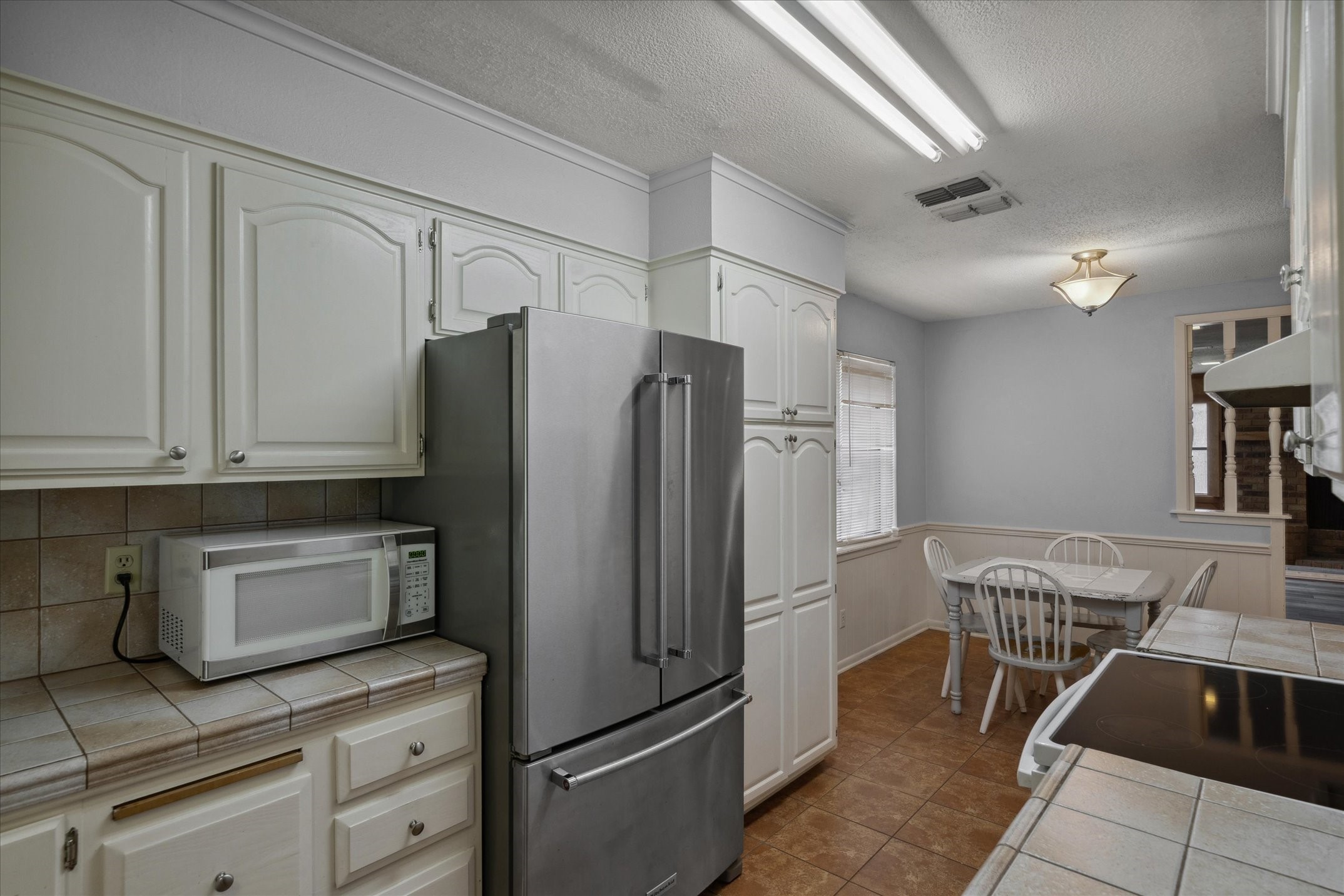 6179 State Highway 31 E