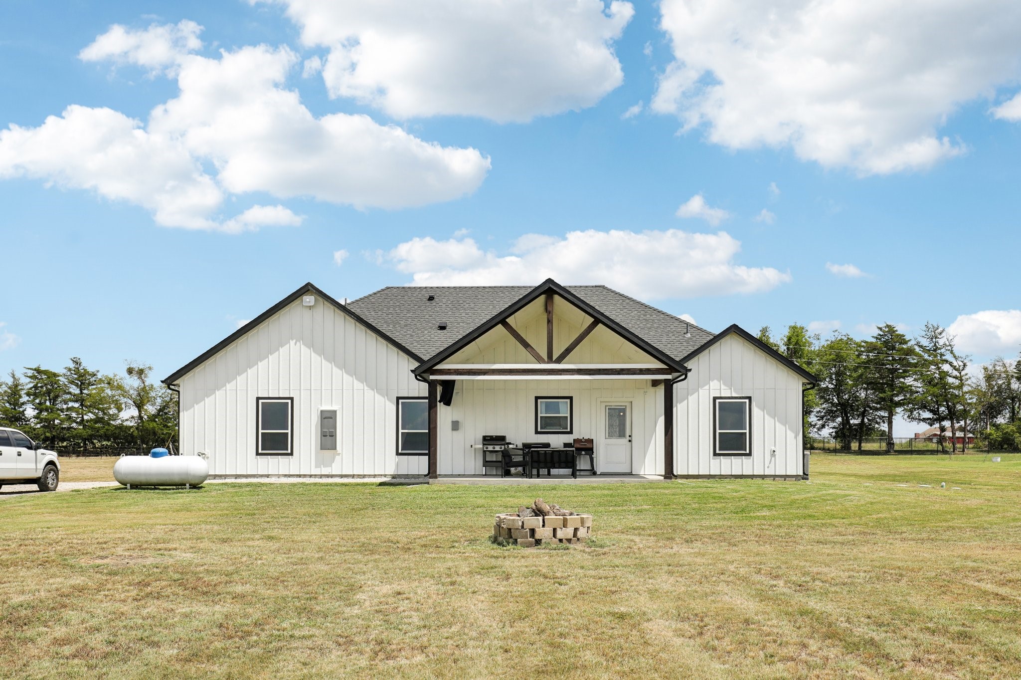 4182 County Road 2206