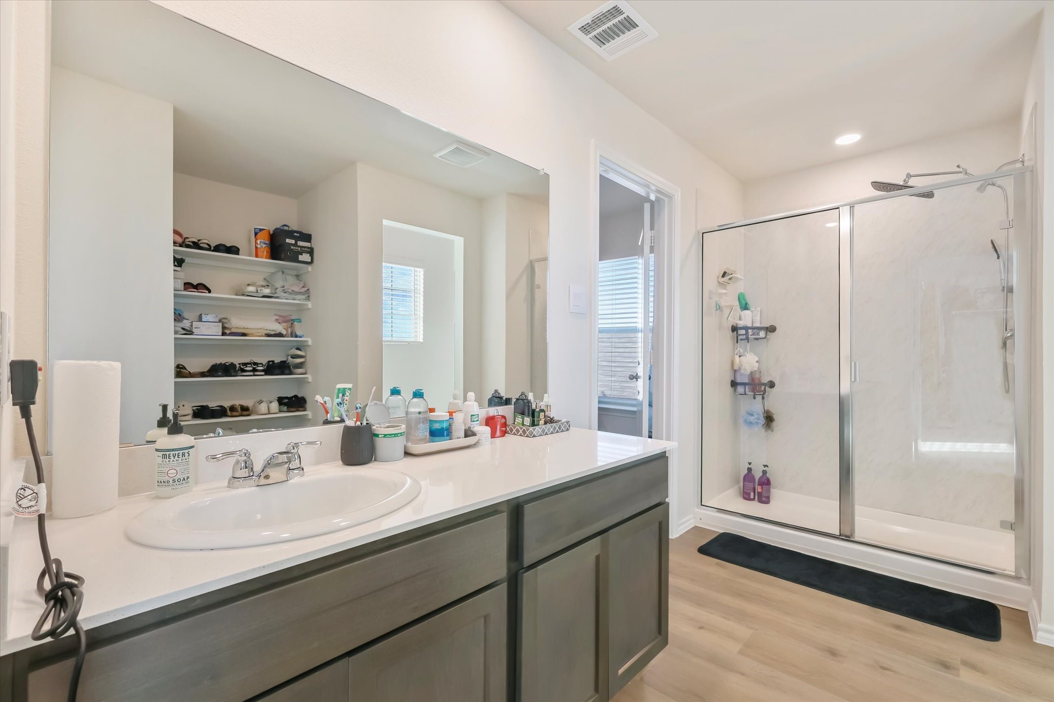 3329 Watterson Way