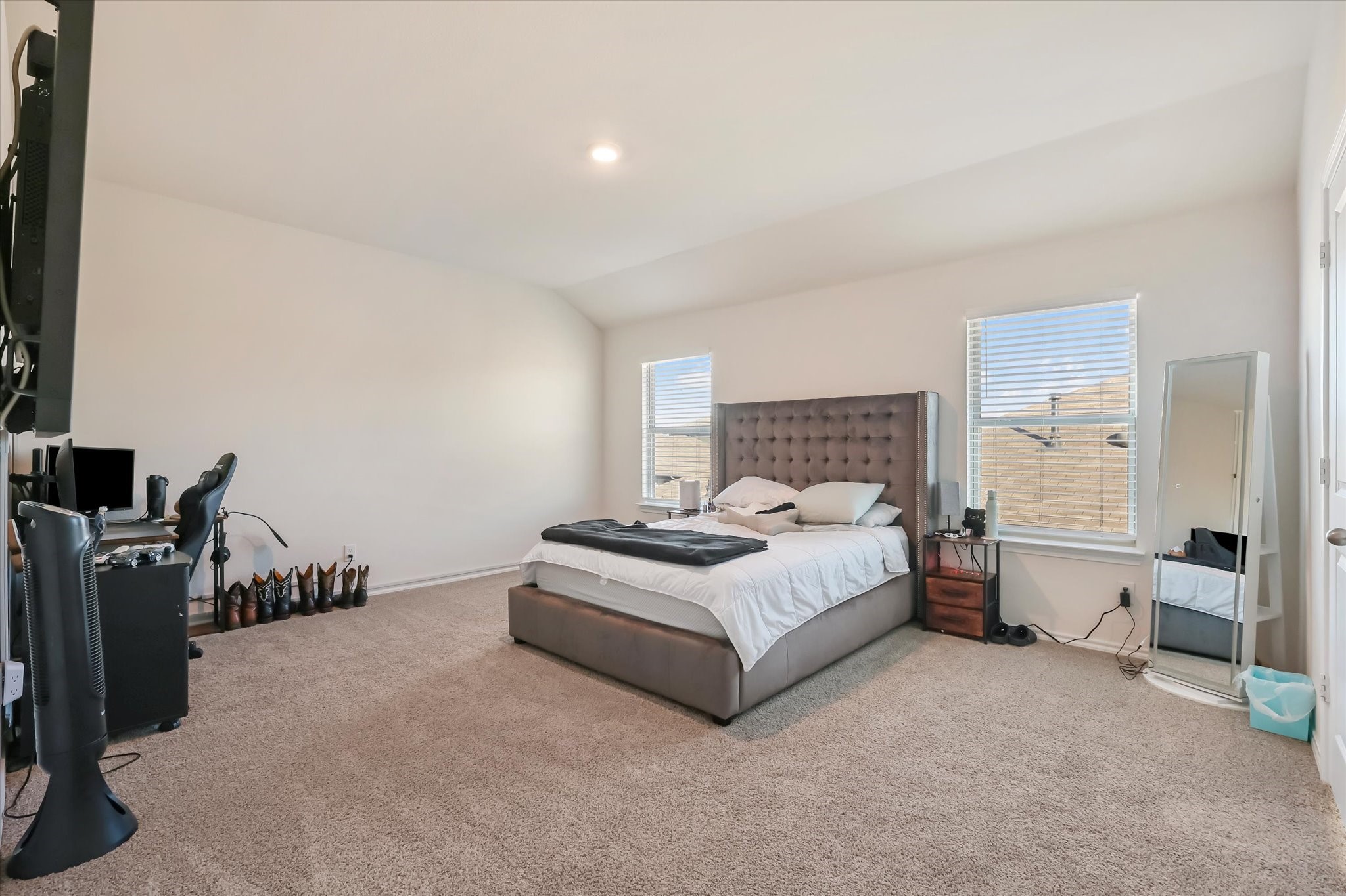 3329 Watterson Way