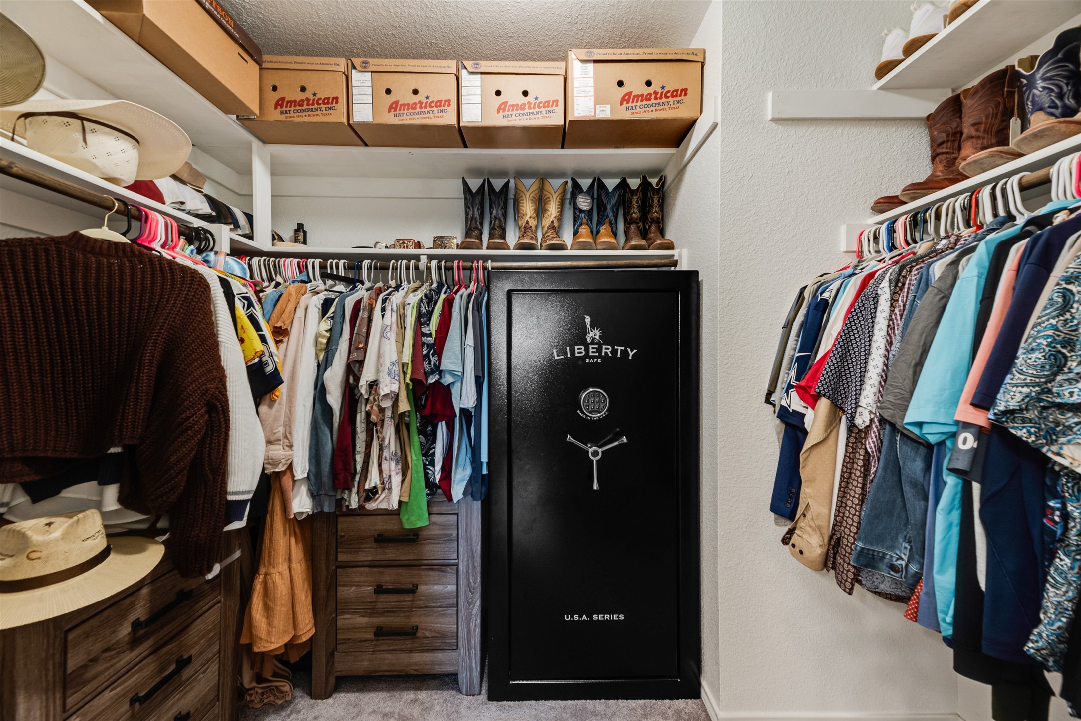 1912 Fox Glove Street