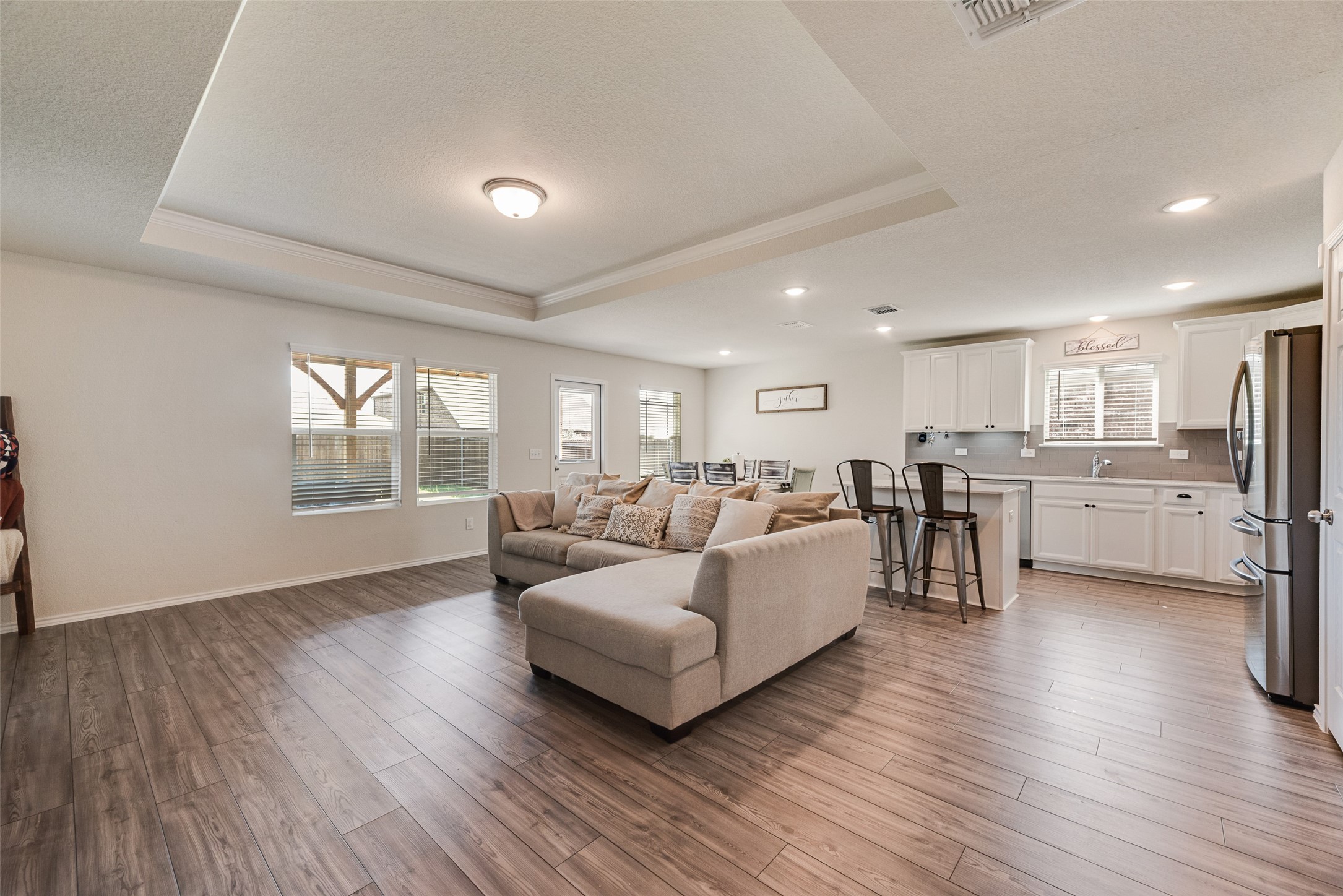 1912 Fox Glove Street