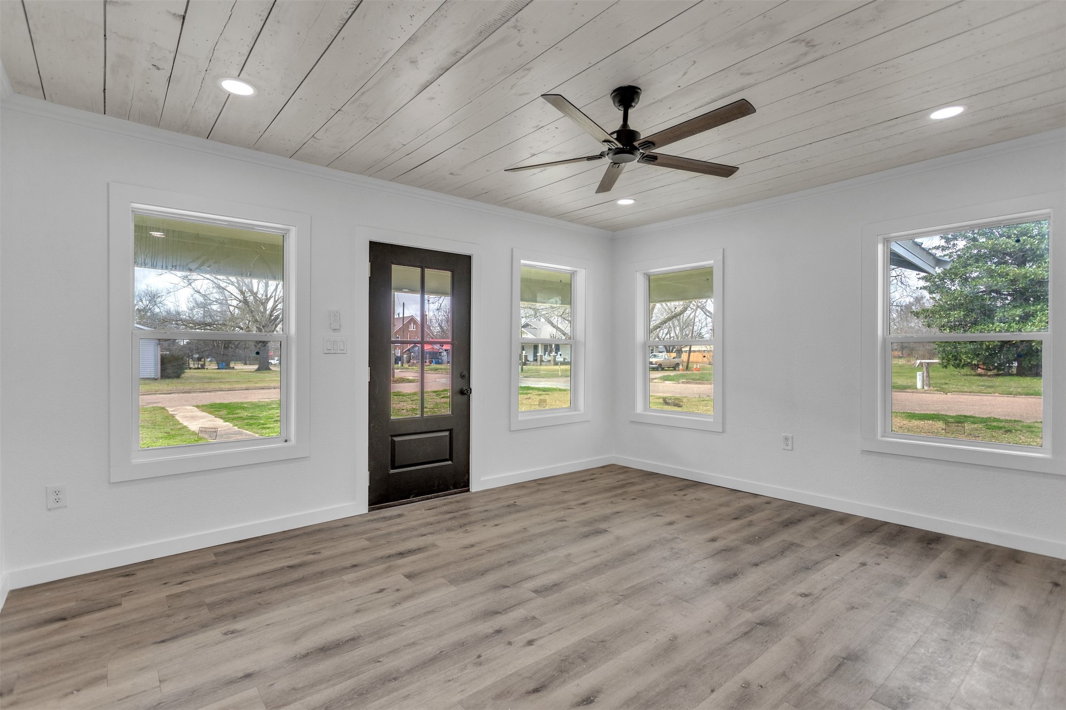 306 Comal