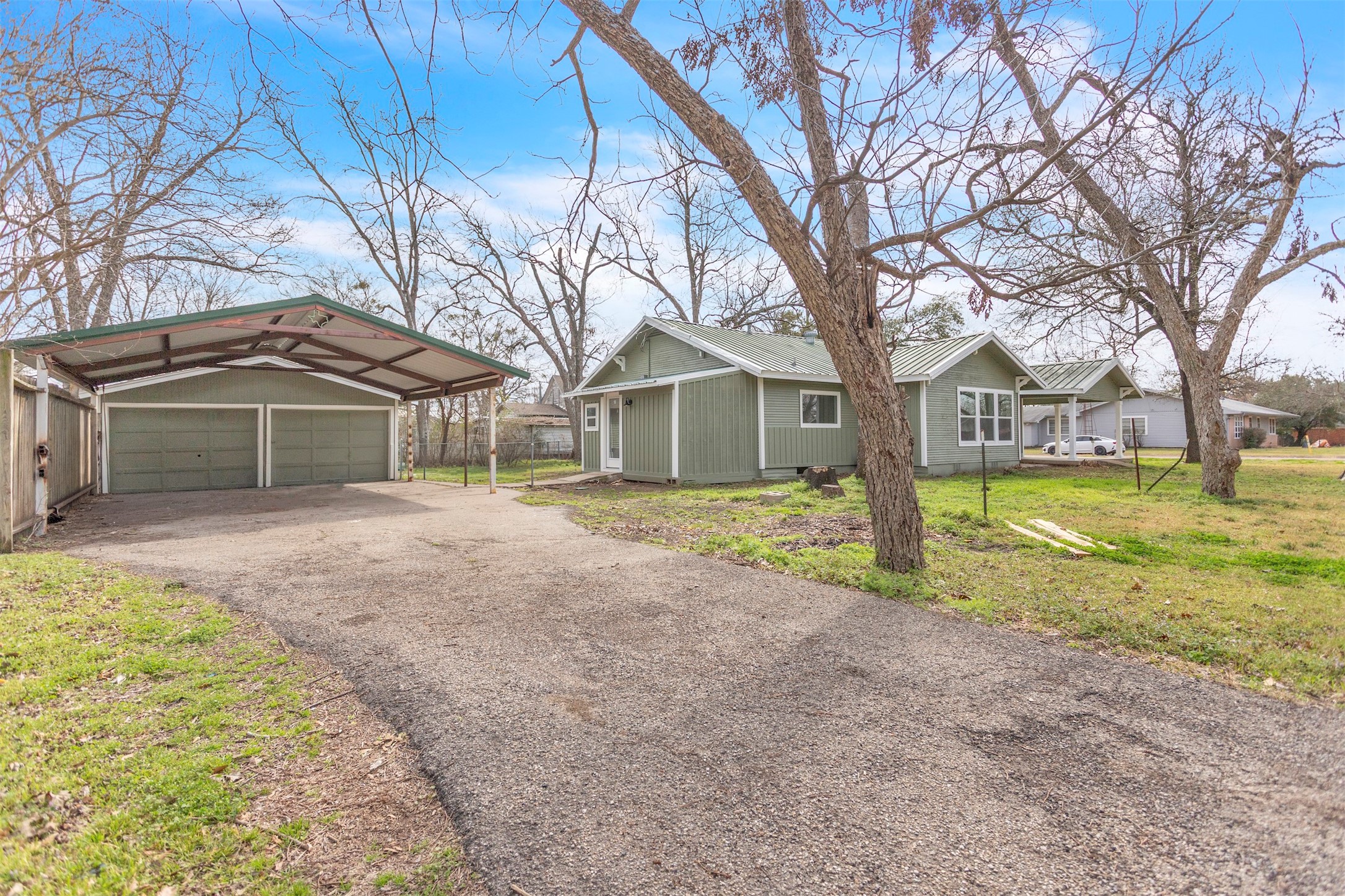 306 Comal