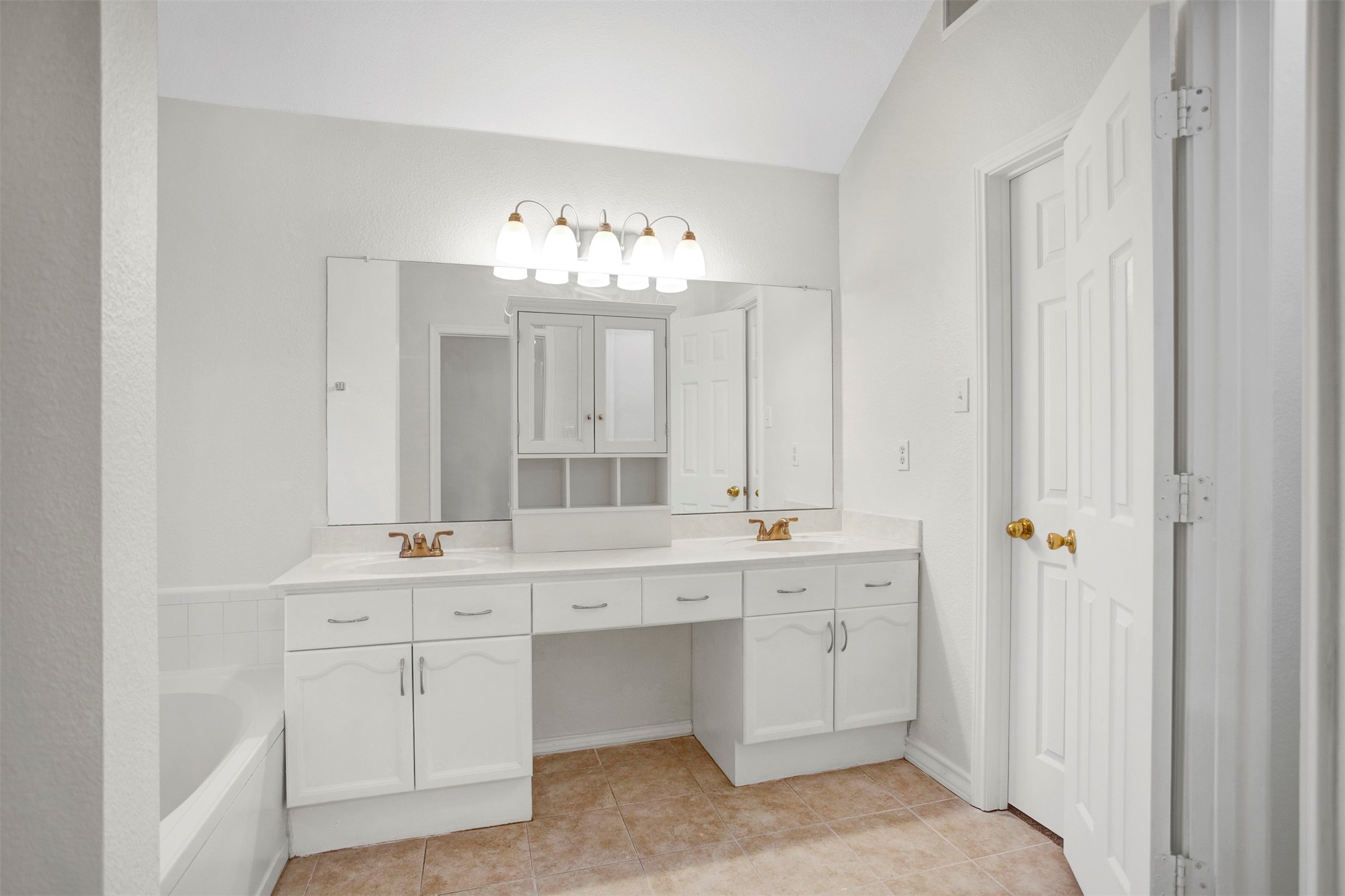 3115 Scott Drive
