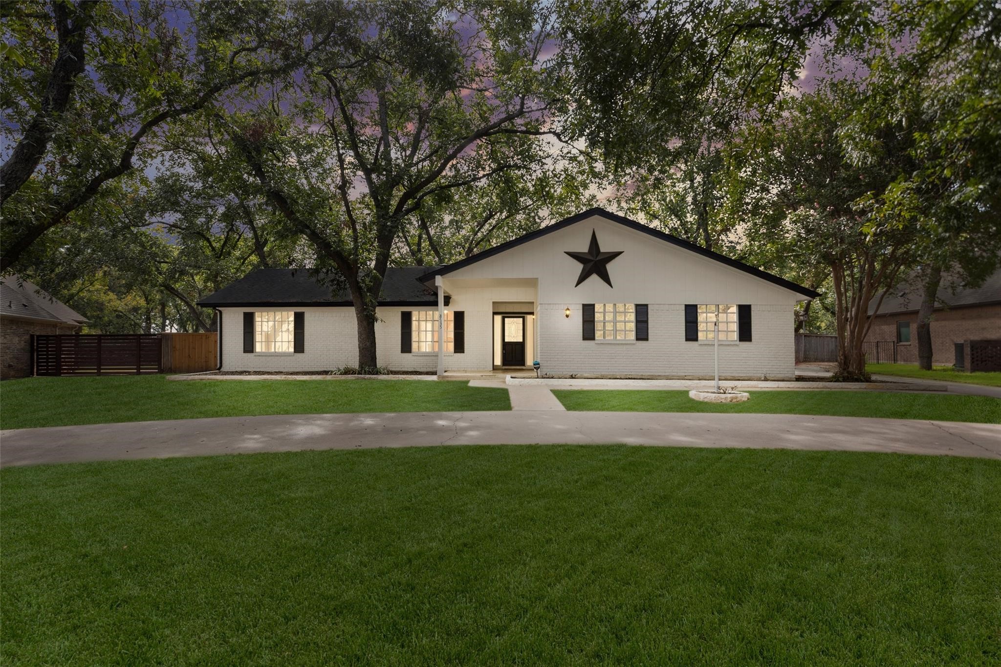 8735 S Monticello Circle 6