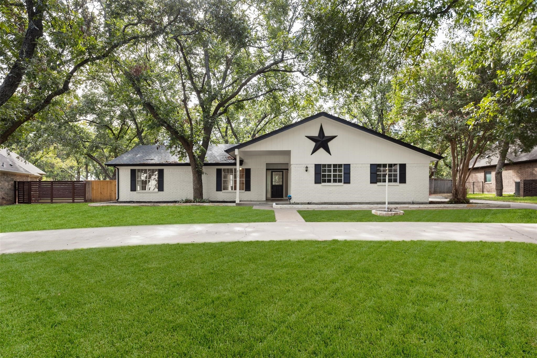 8735 S Monticello Circle 6