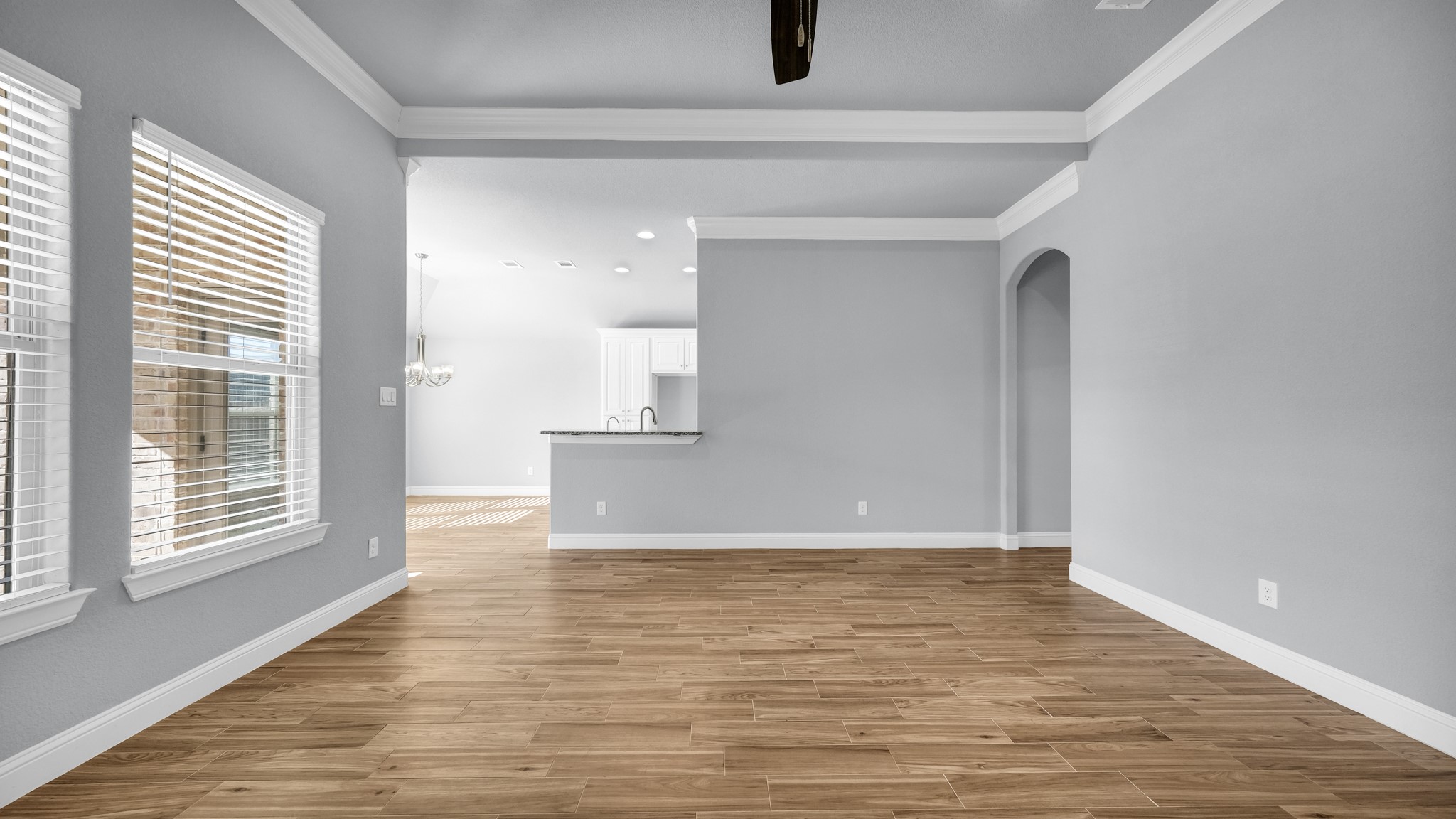 924 E 5th Street