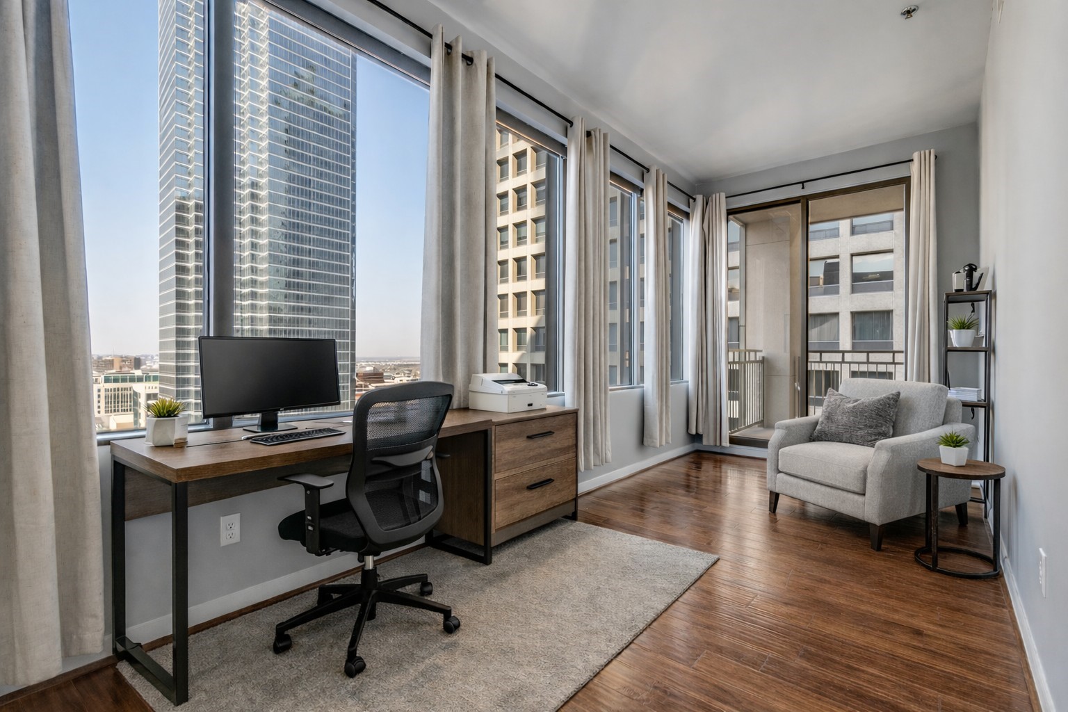 1200 Main Street 1506