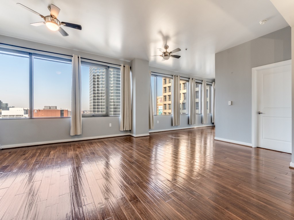 1200 Main Street 1506