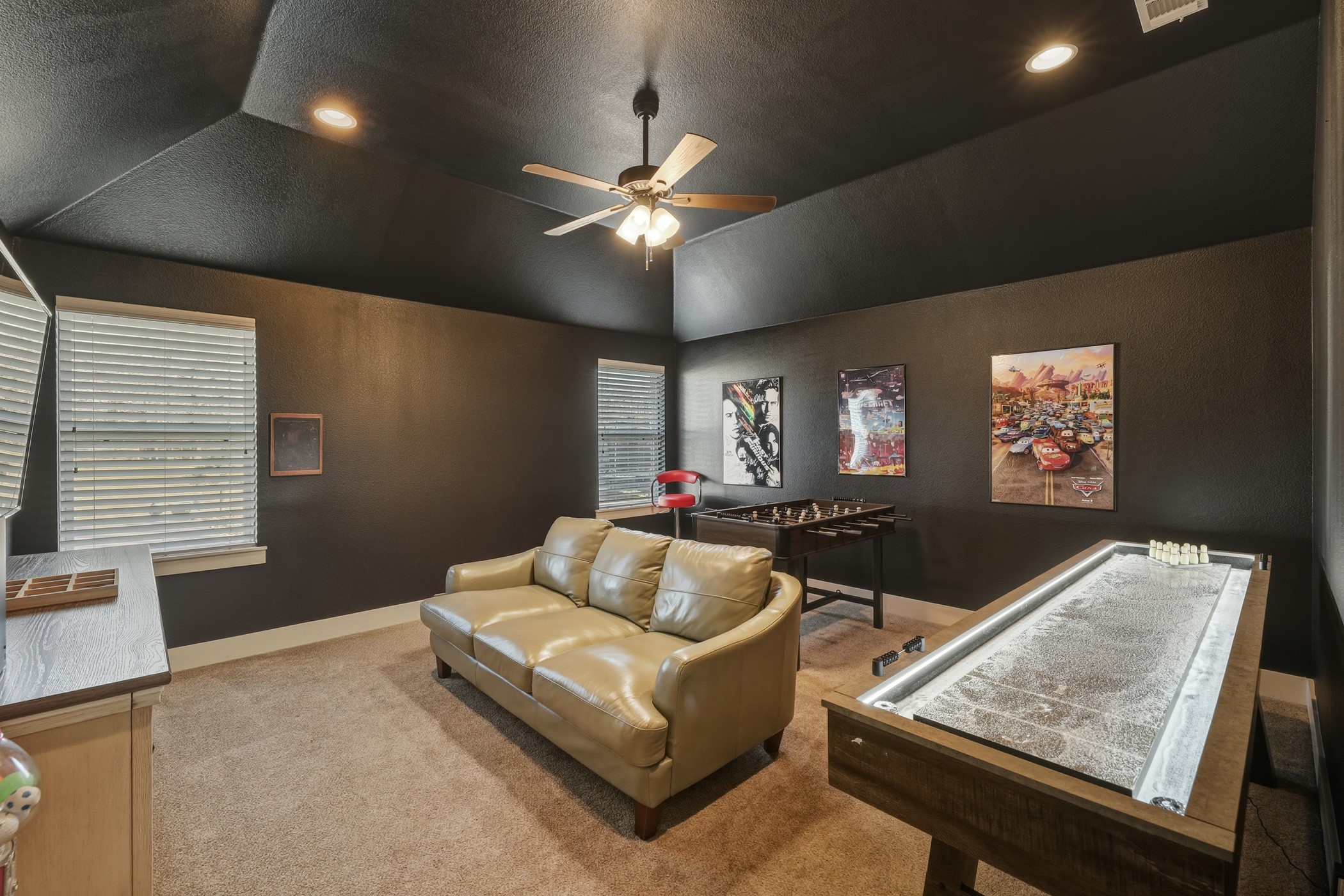 6579 Oak Ridge Court