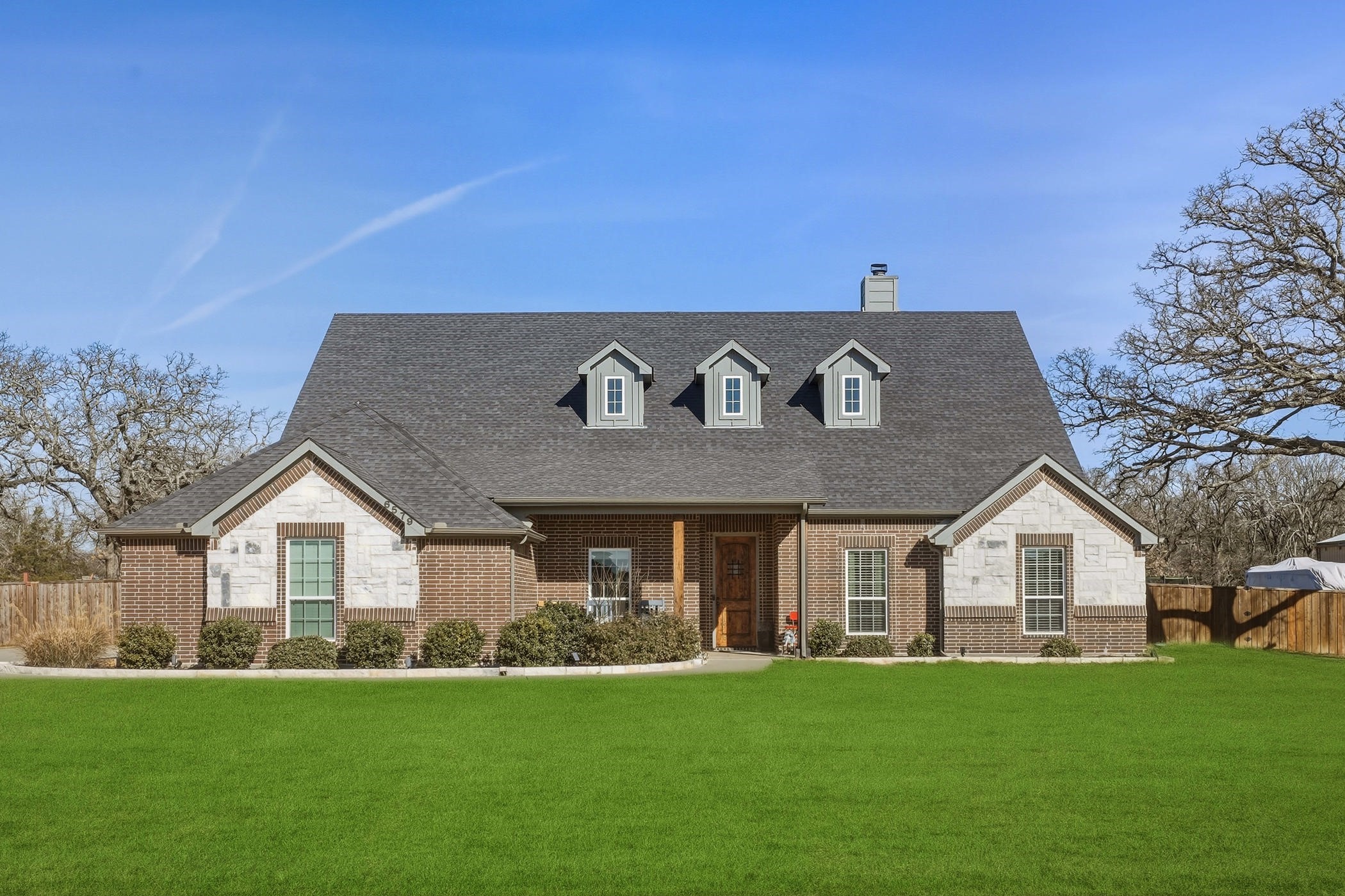 6579 Oak Ridge Court