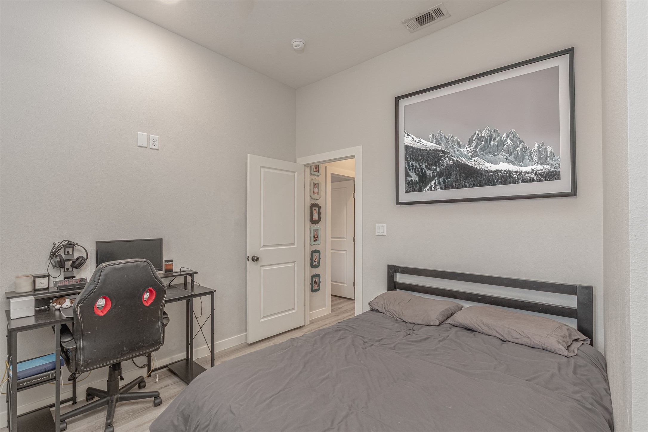 101 Lakeview Trail