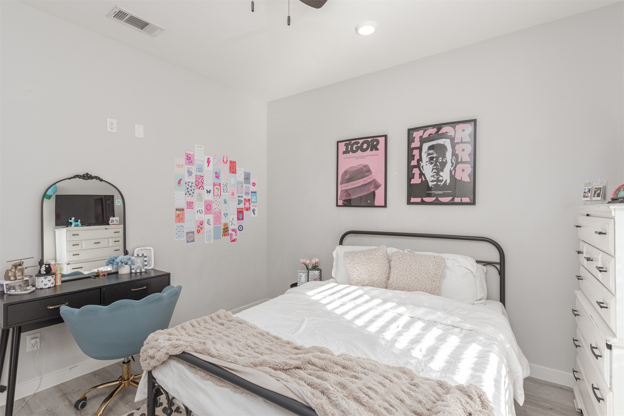 101 Lakeview Trail
