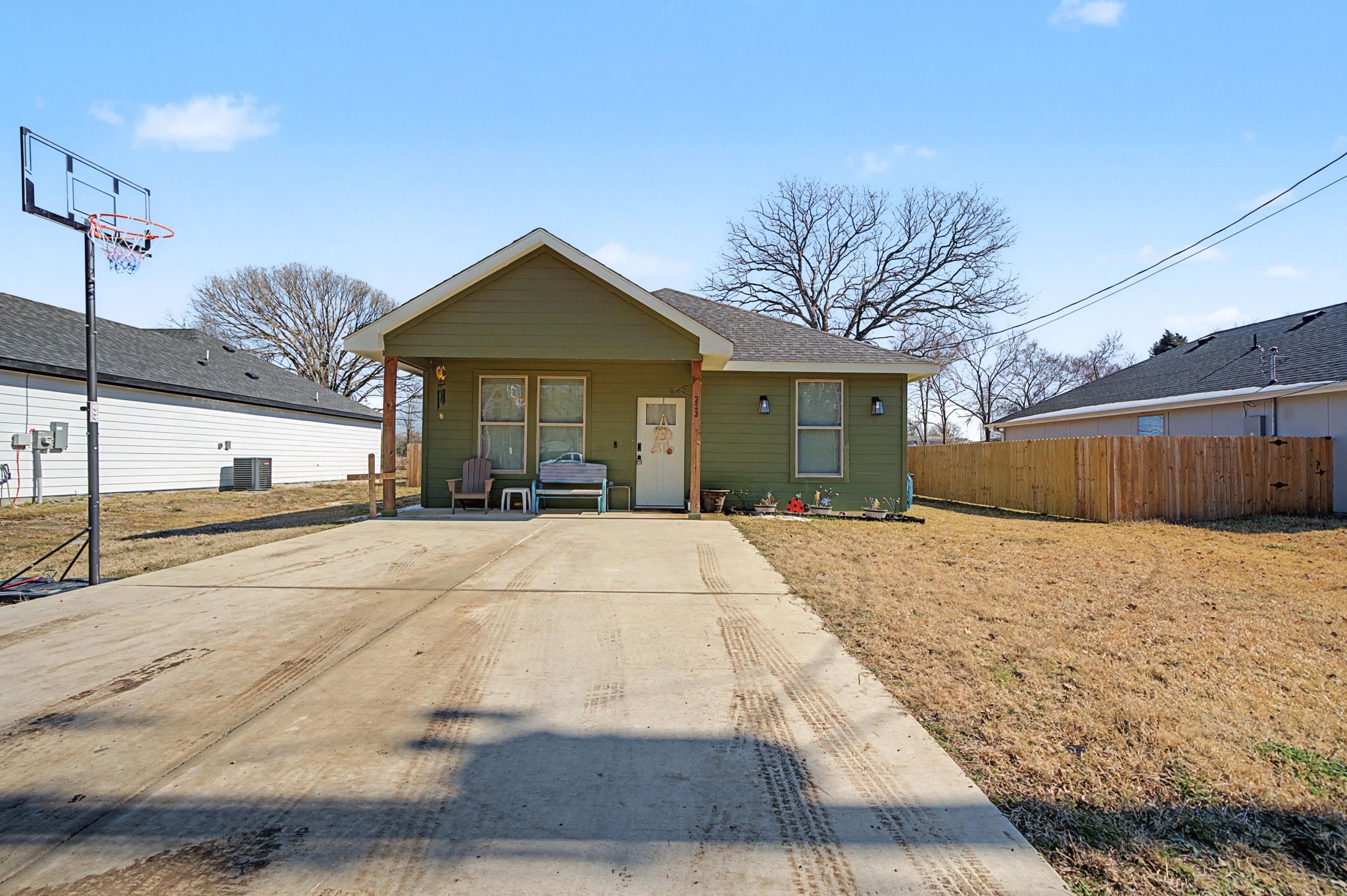 223 Harris Boulevard