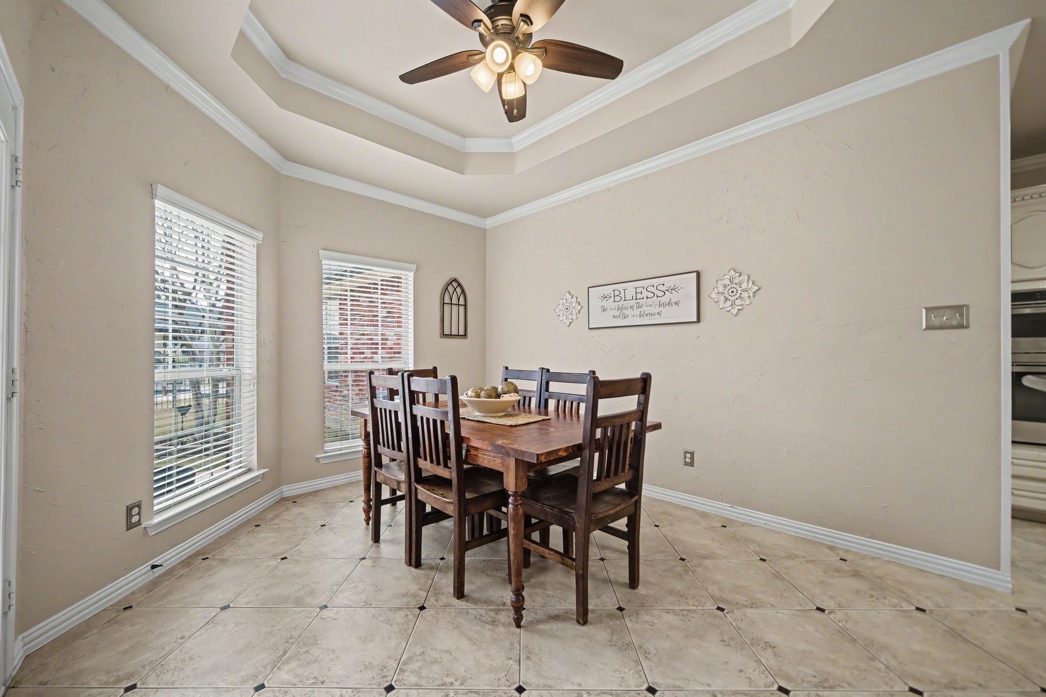 10924 Bradley Circle