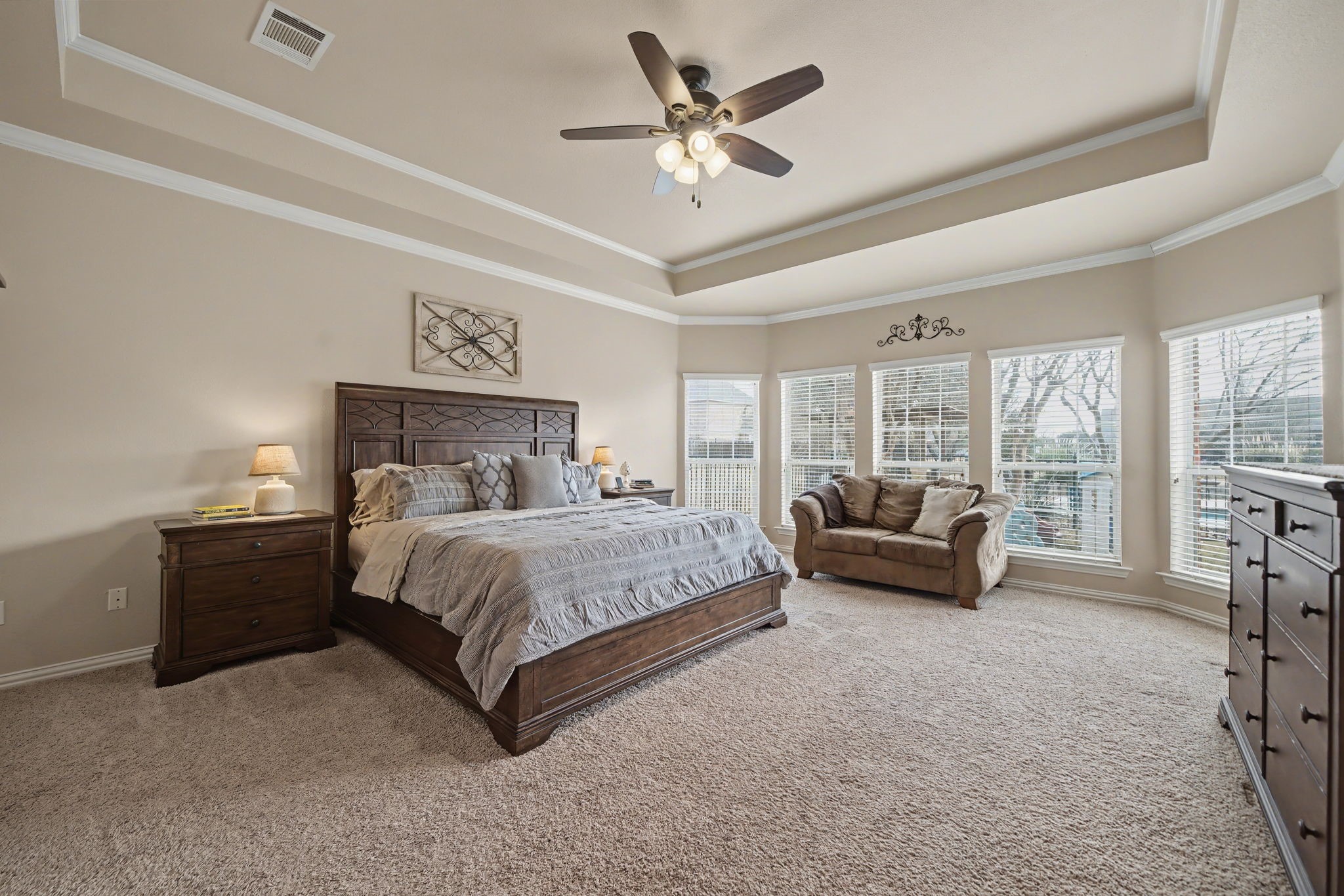 10924 Bradley Circle