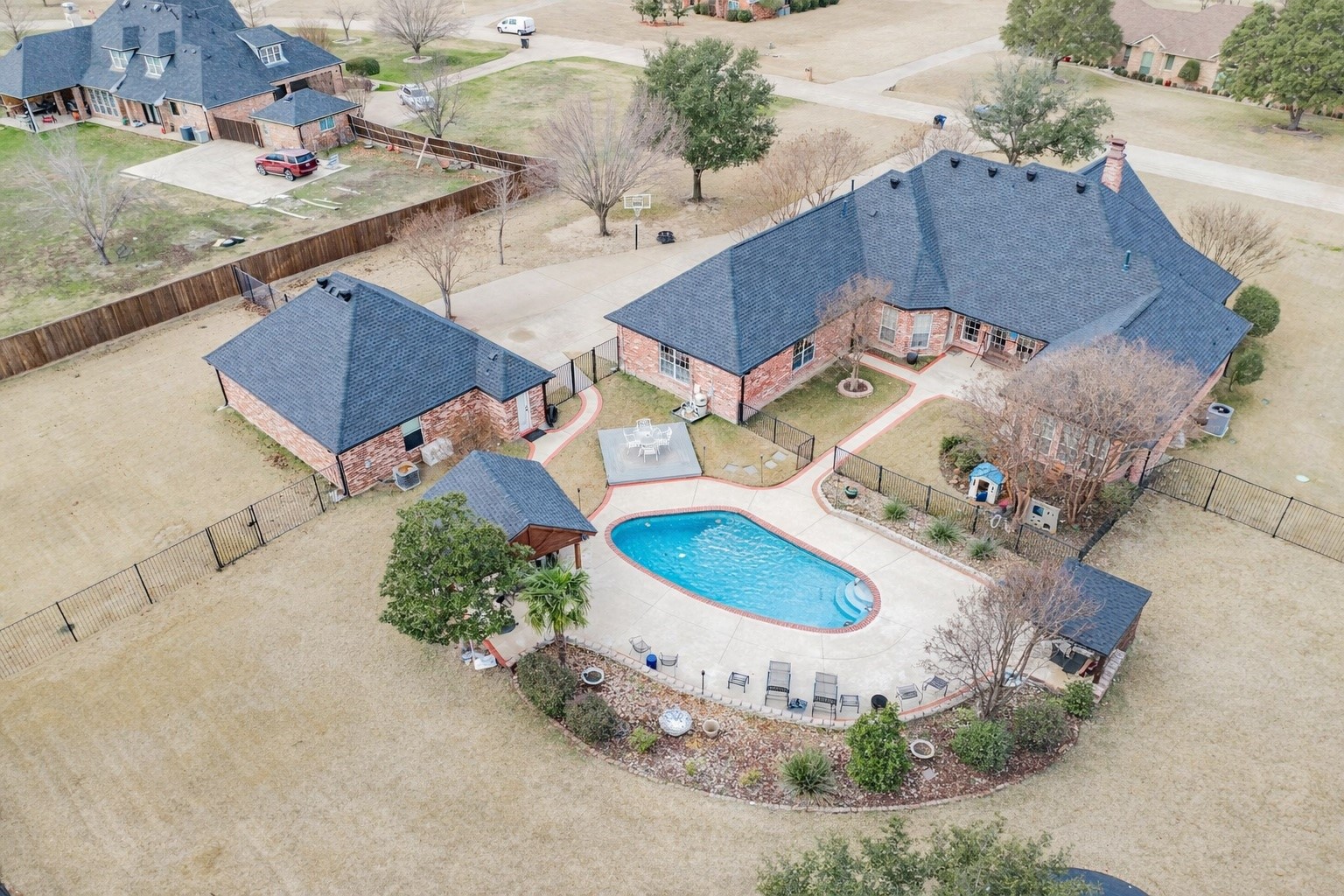 10924 Bradley Circle