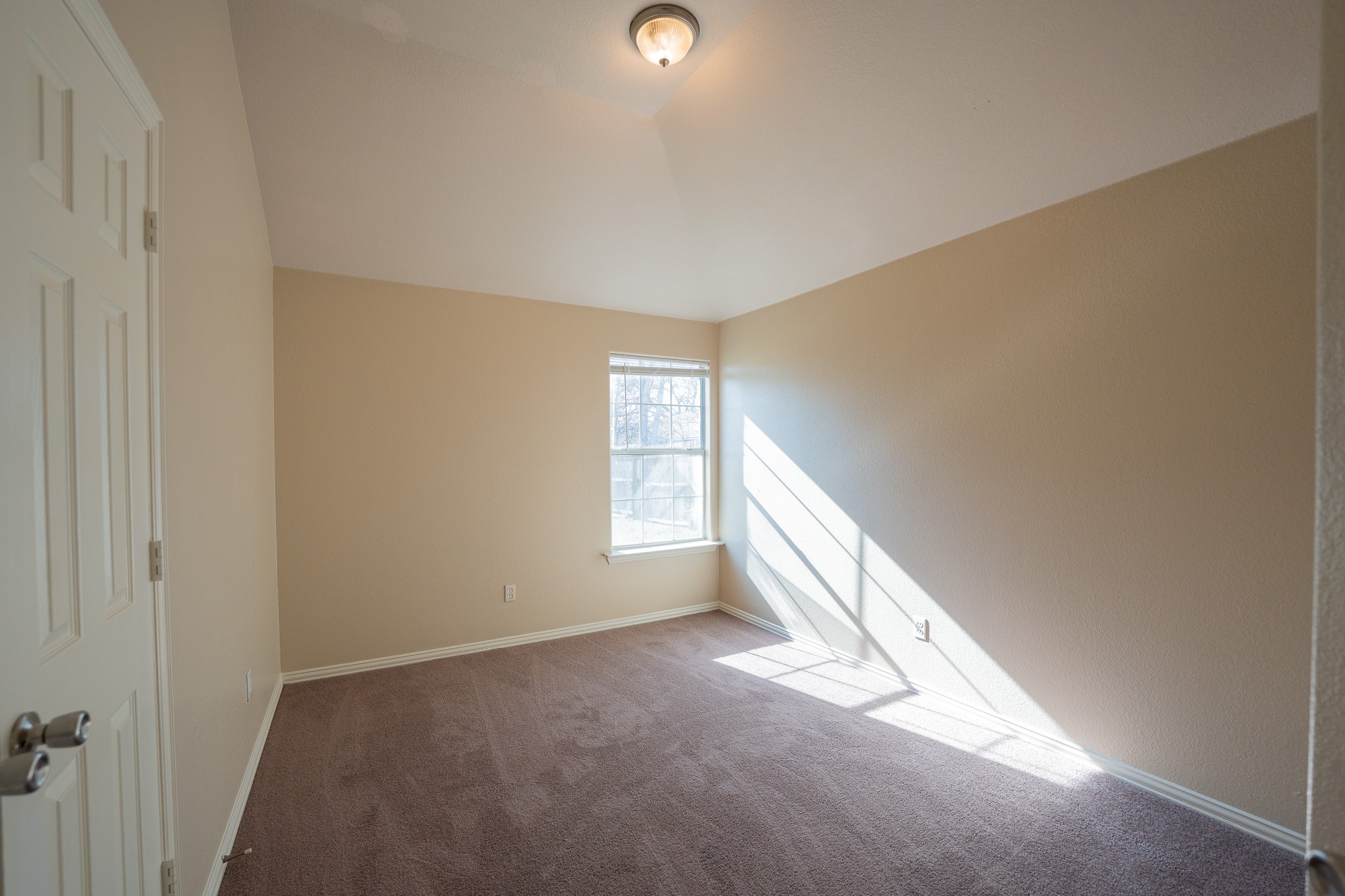 1405 Julie Street