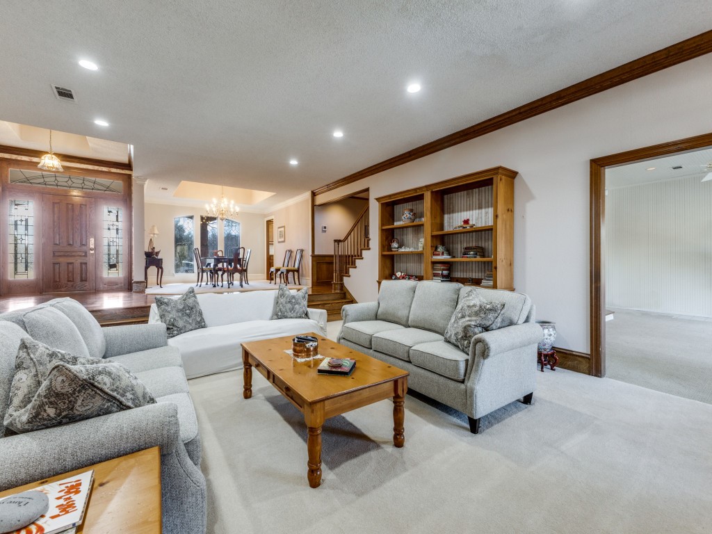 9915 Wood Forest Drive