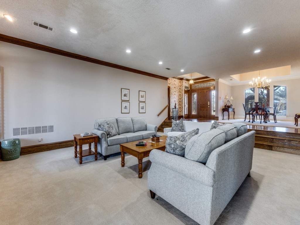 9915 Wood Forest Drive