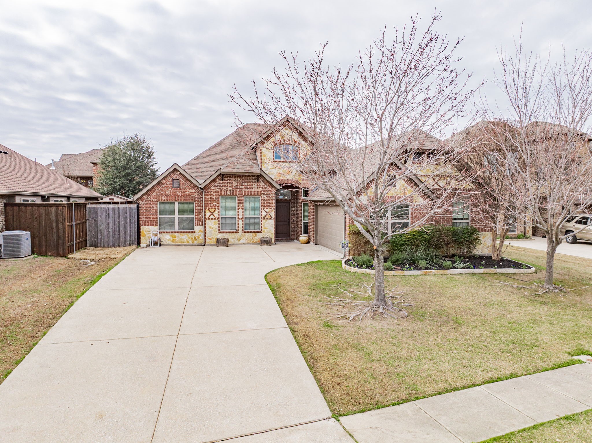 5303 Donovan Court