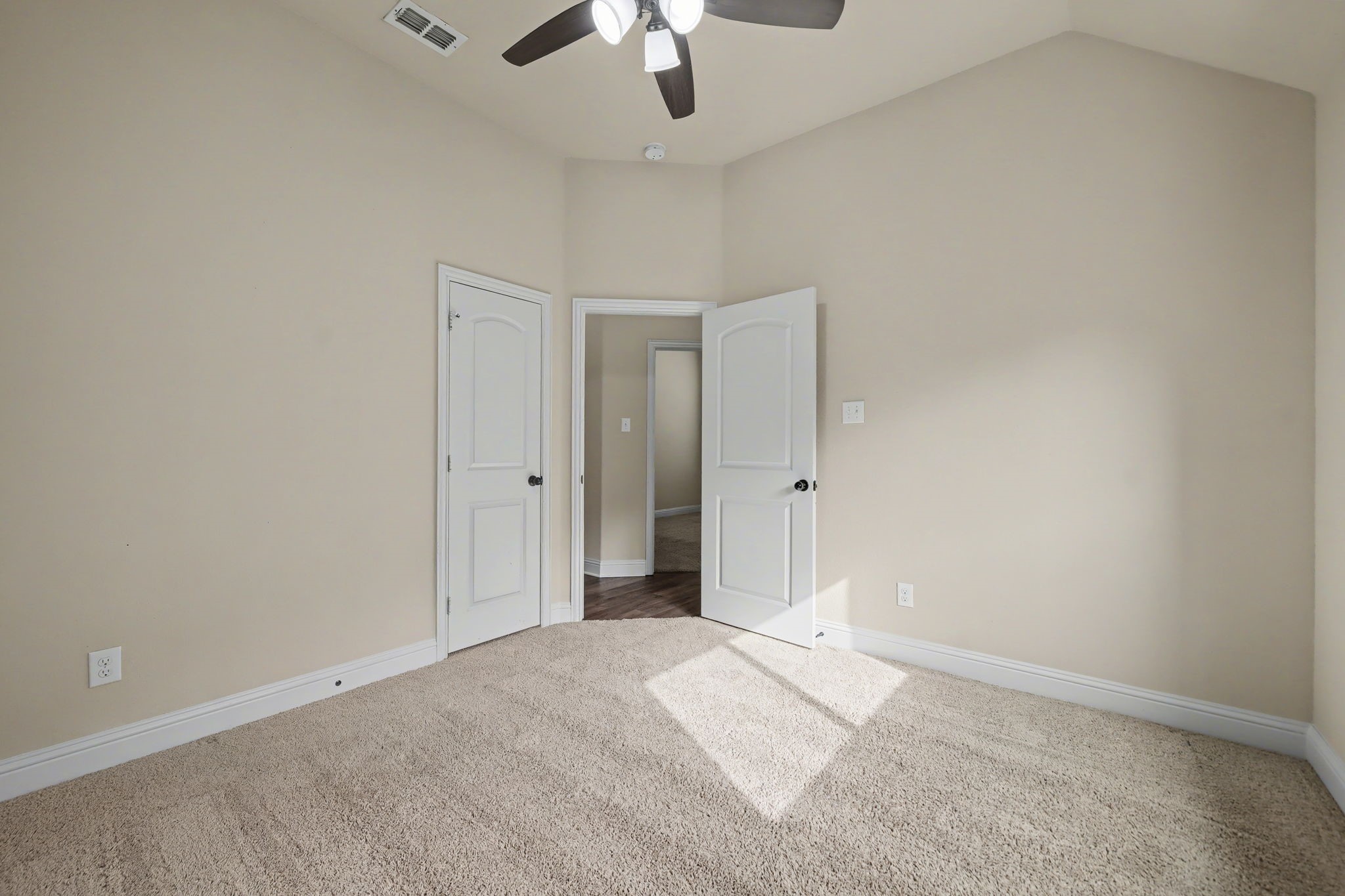 5303 Donovan Court