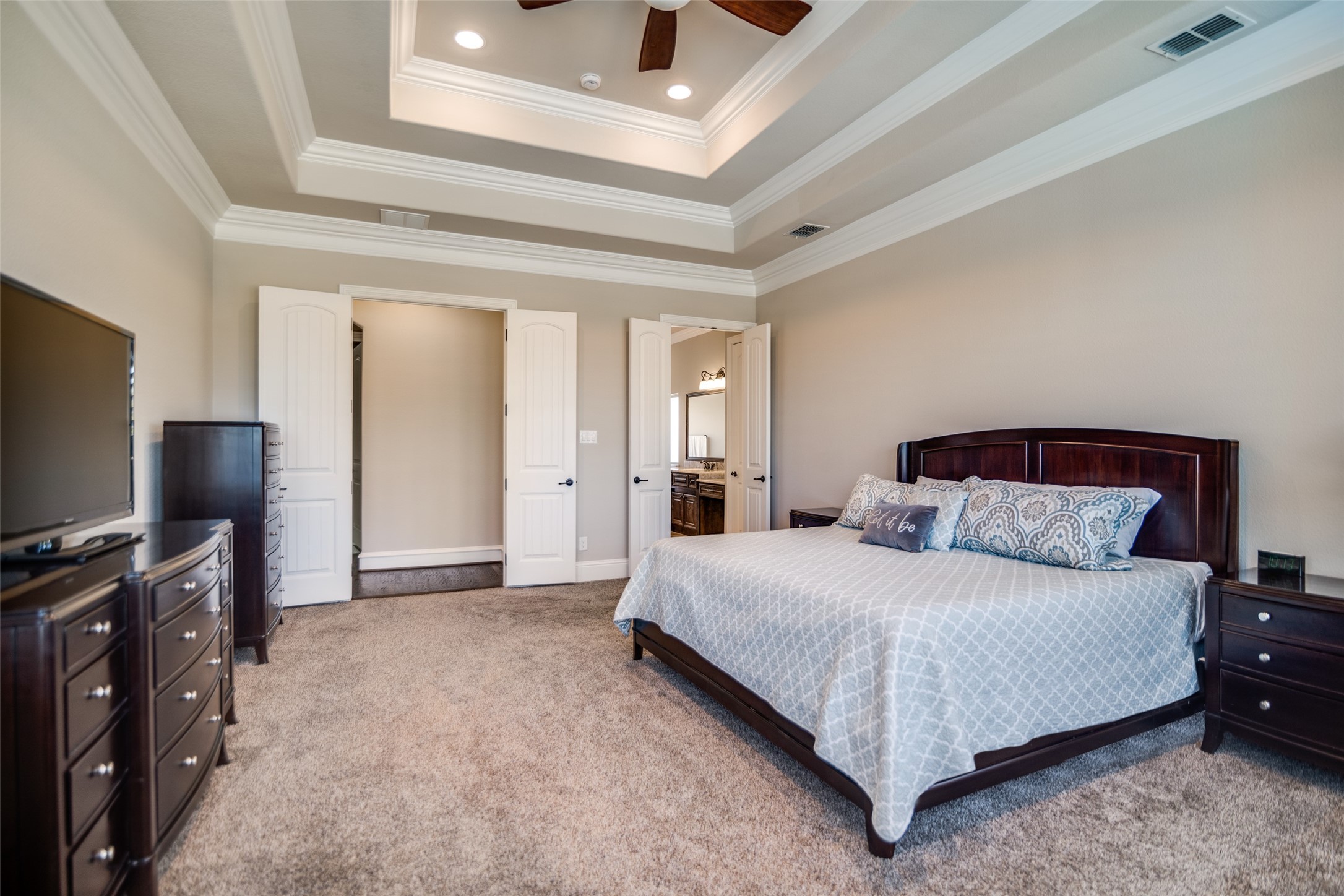 1115 Warwick Court