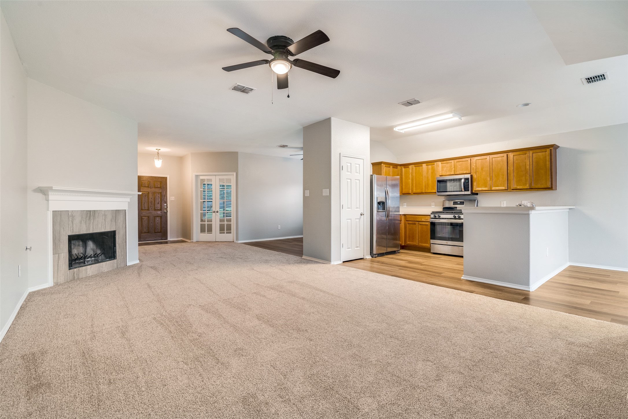 3690 Chestnut Trail
