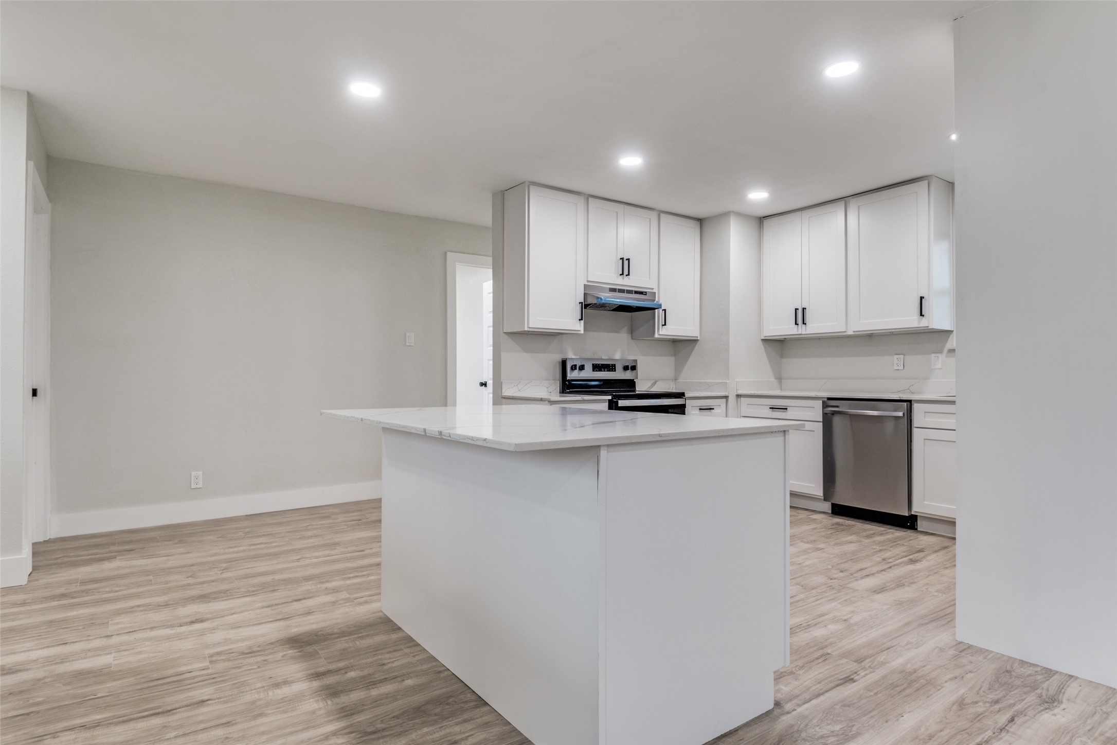 1008 Mardi Gras Lane