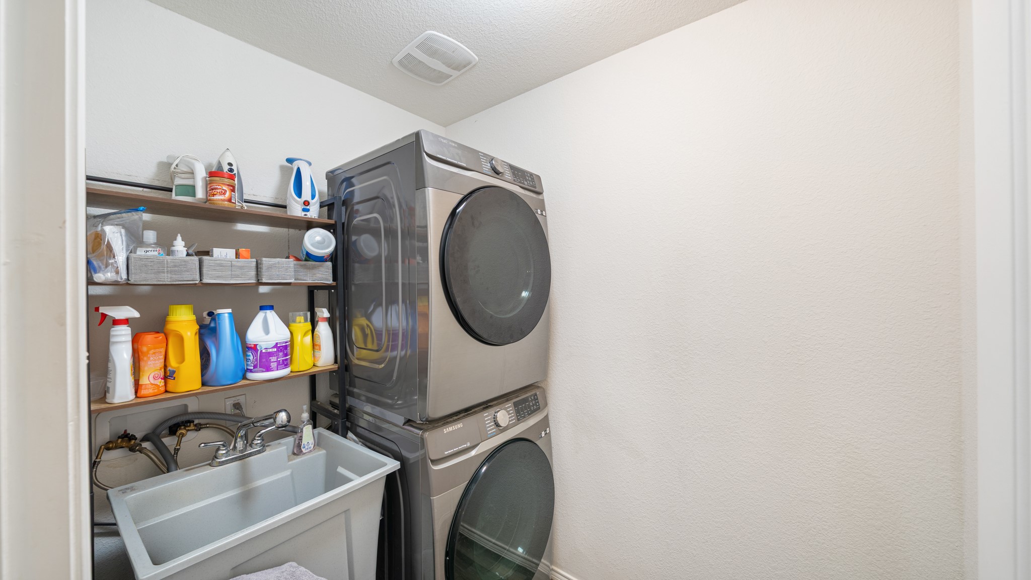 2908 Panhandle Drive