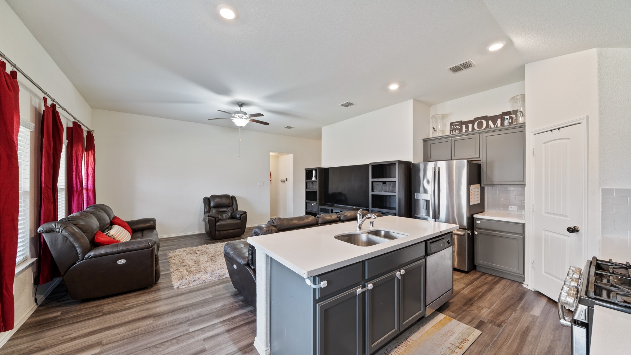 2908 Panhandle Drive