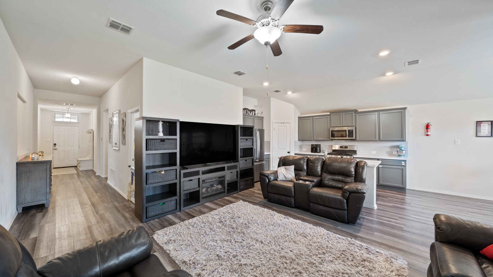 2908 Panhandle Drive