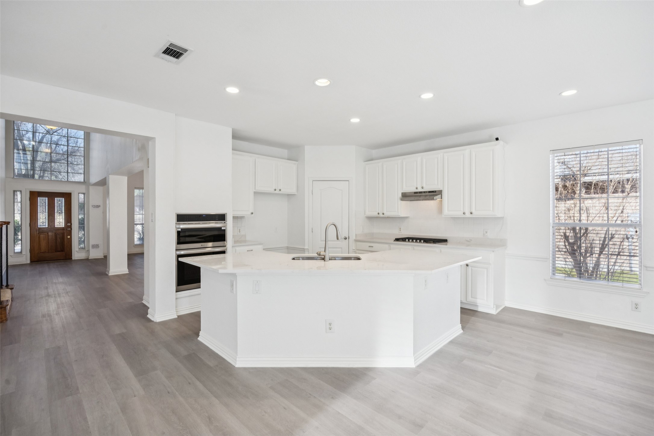 8616 Clear Sky Drive