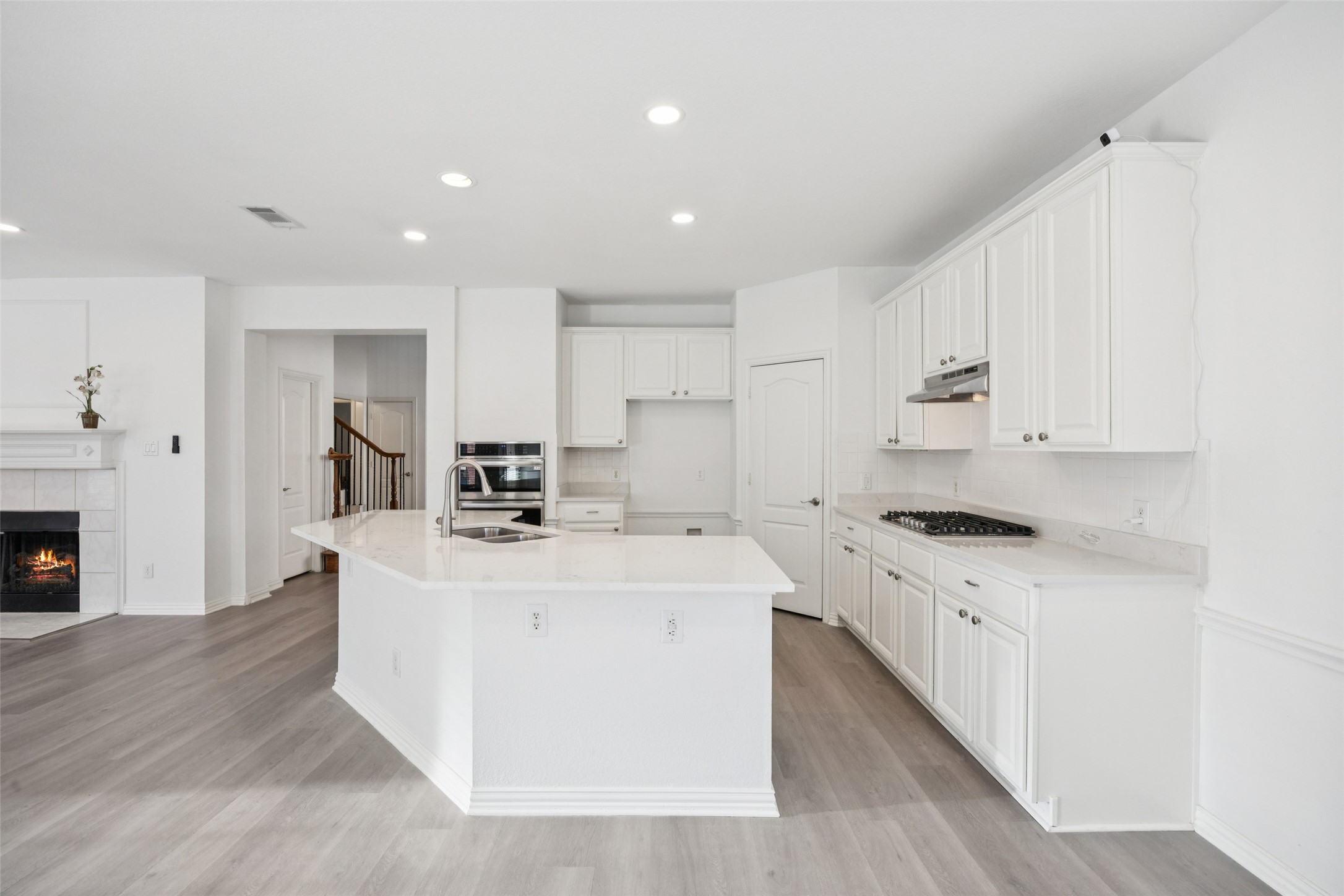 8616 Clear Sky Drive