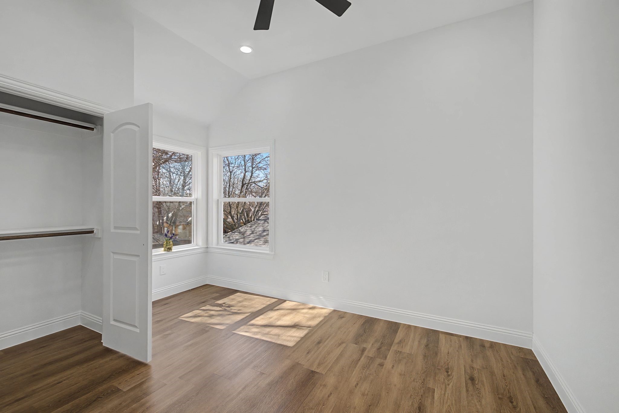 5956 Hilltop Drive