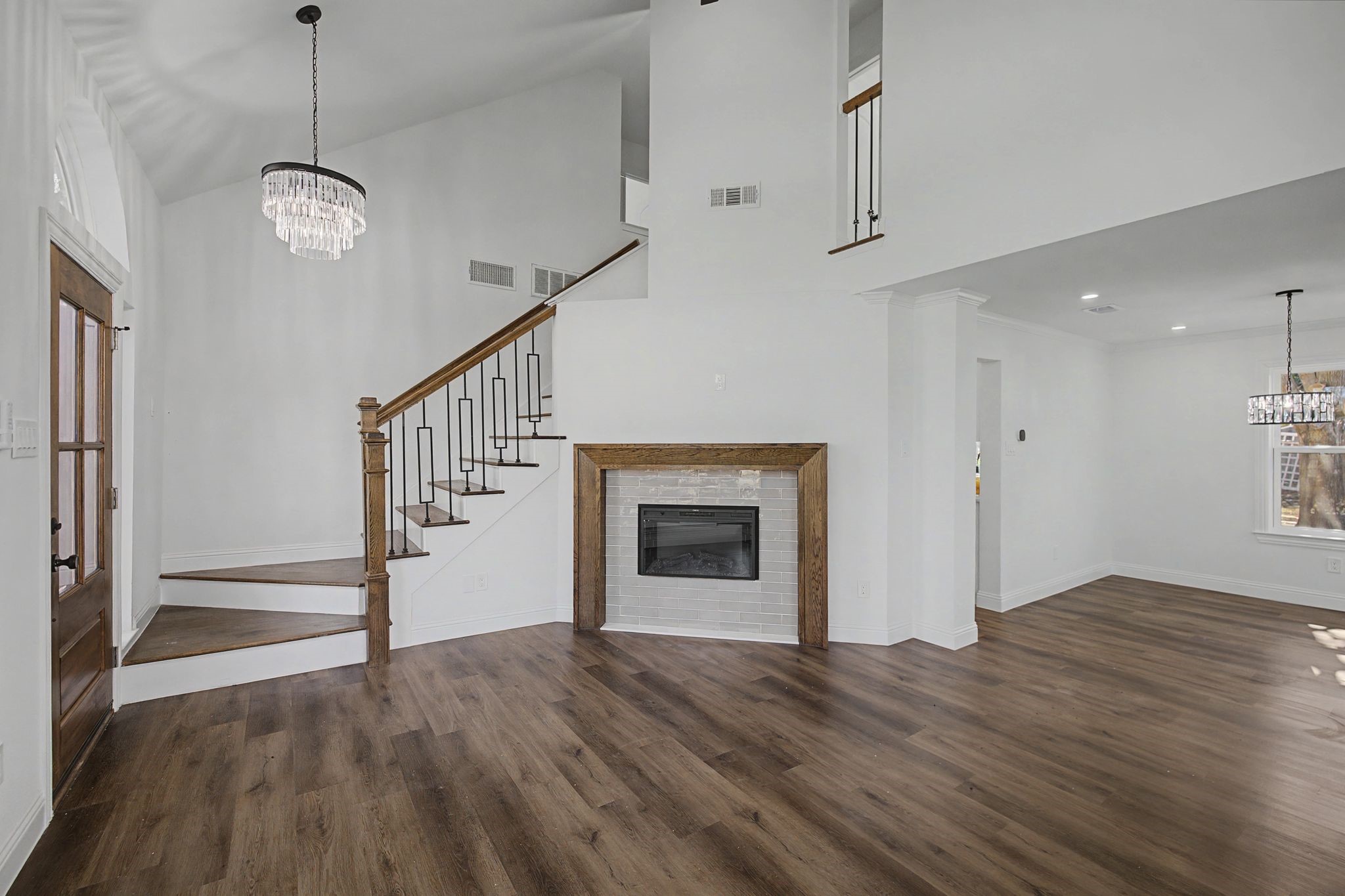 5956 Hilltop Drive