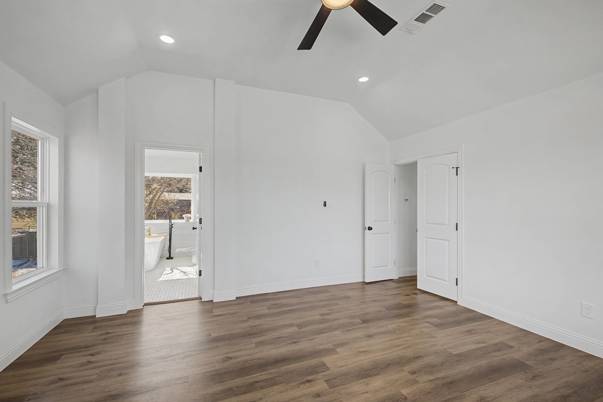 5956 Hilltop Drive