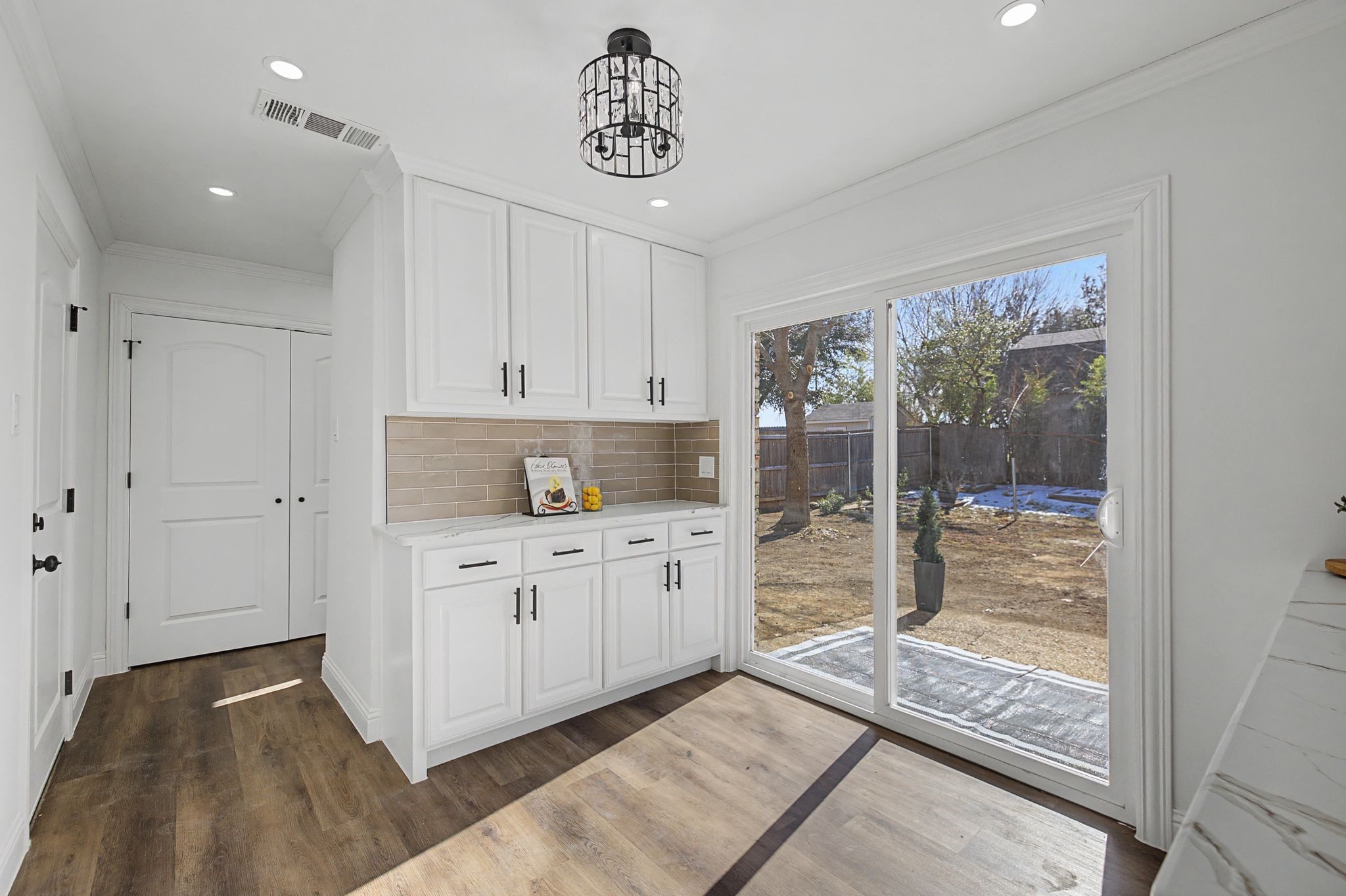 5956 Hilltop Drive