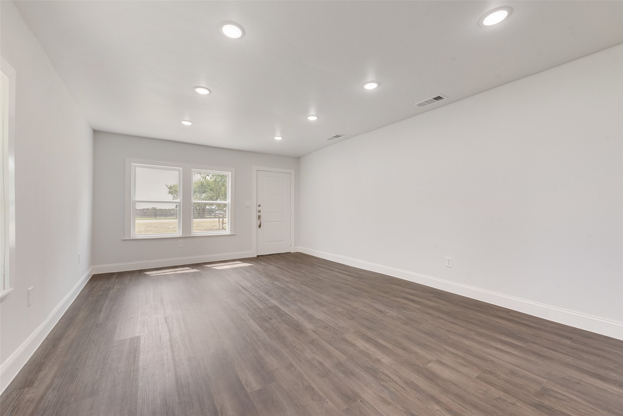 8041 County Road 2584