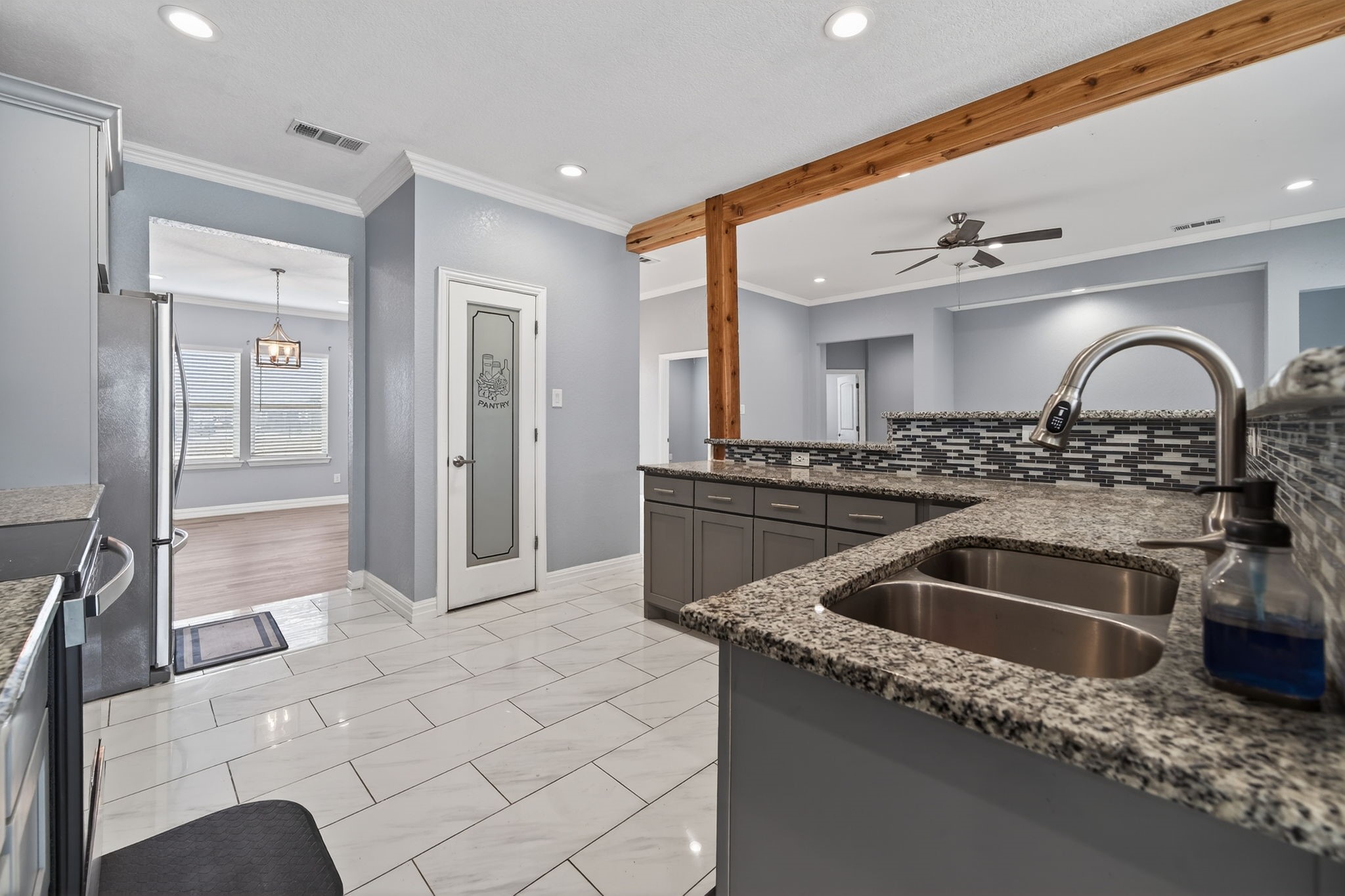 9325 County Road 4074