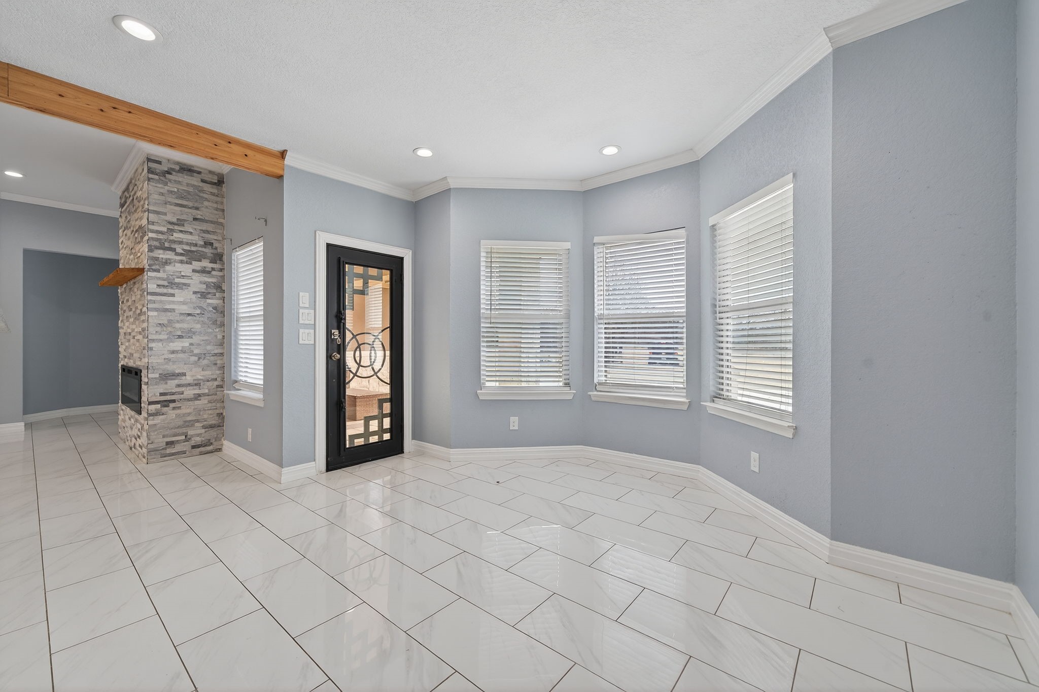 9325 County Road 4074