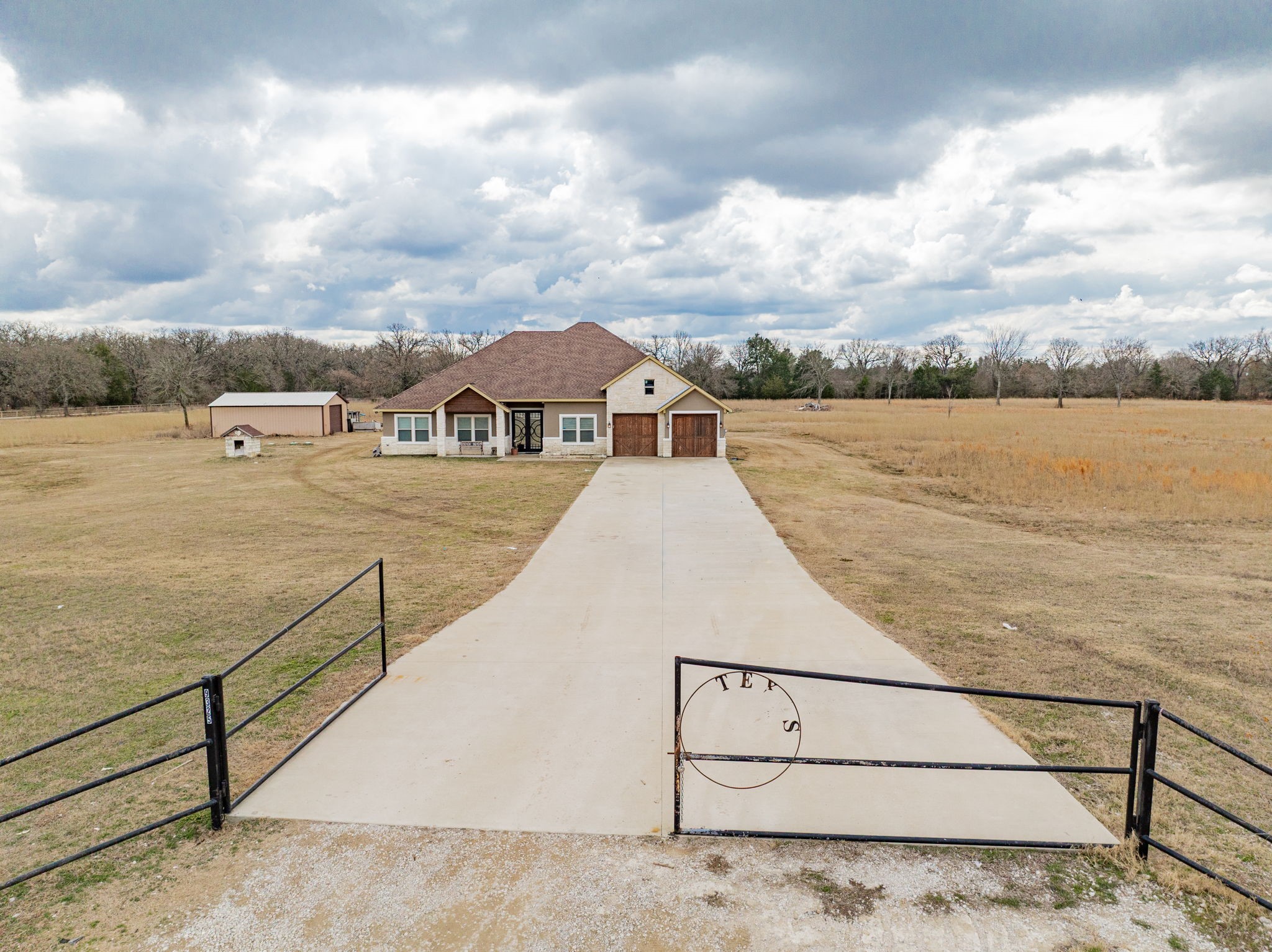 9325 County Road 4074