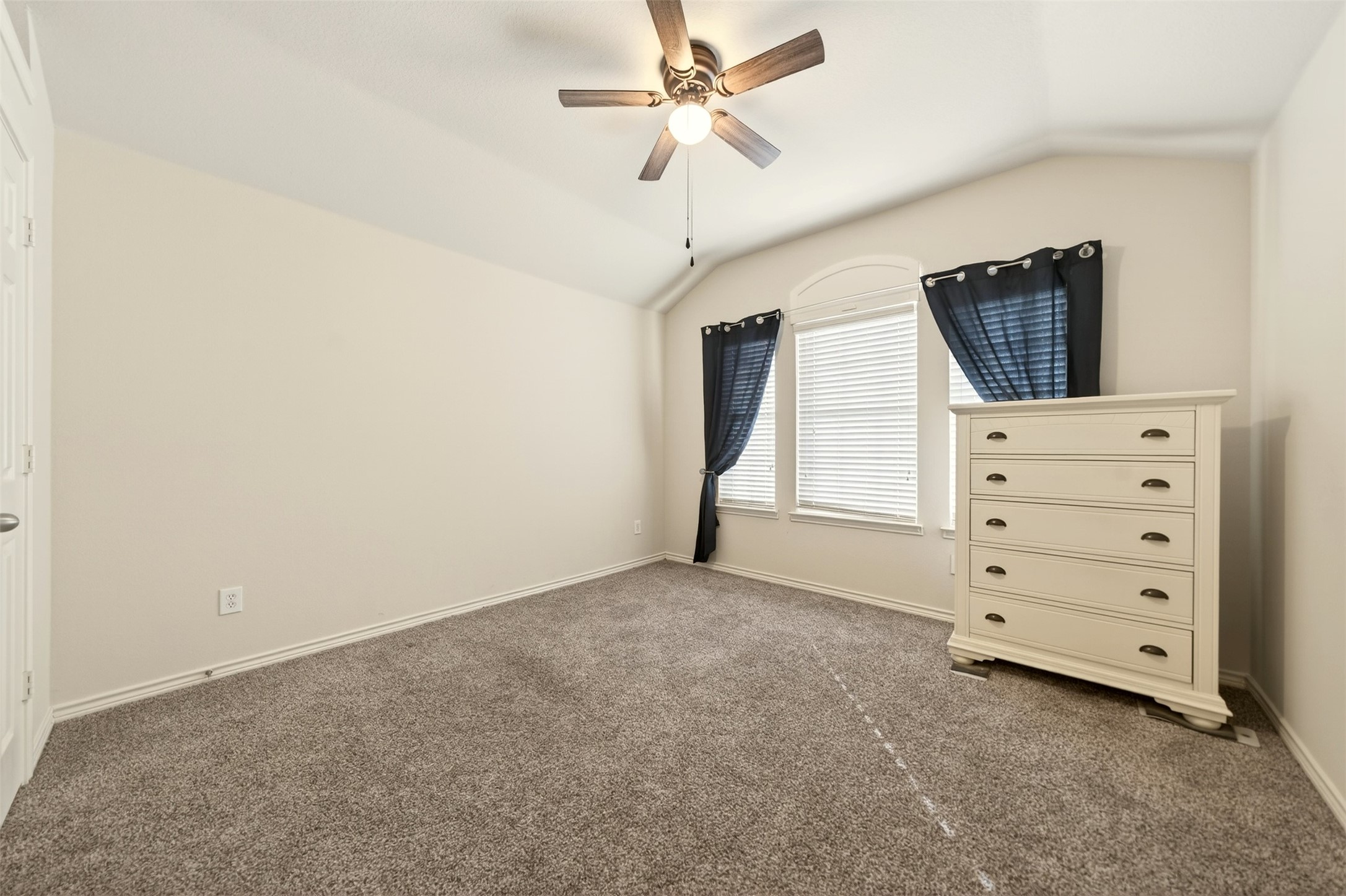 3066 Stoney Hollow Lane