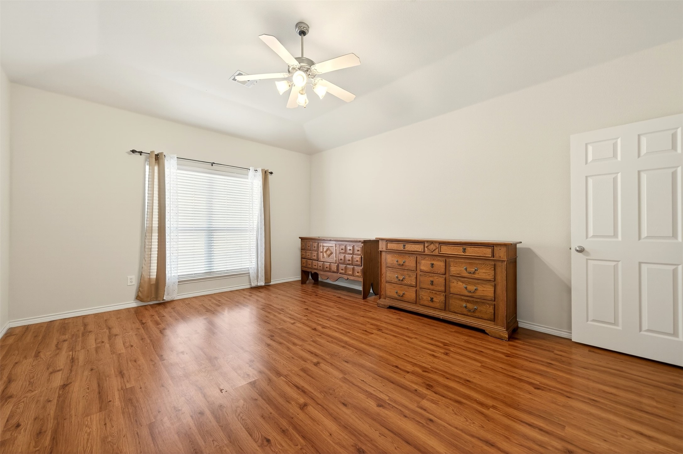 3066 Stoney Hollow Lane