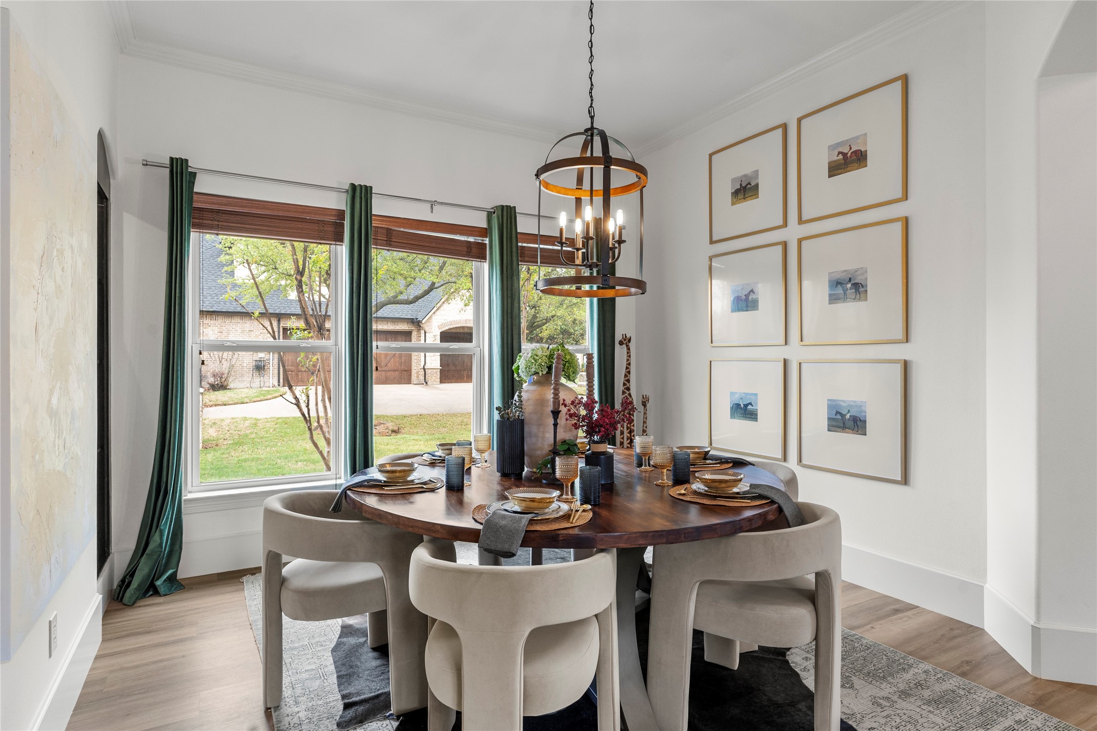 399 Wyndemere Boulevard