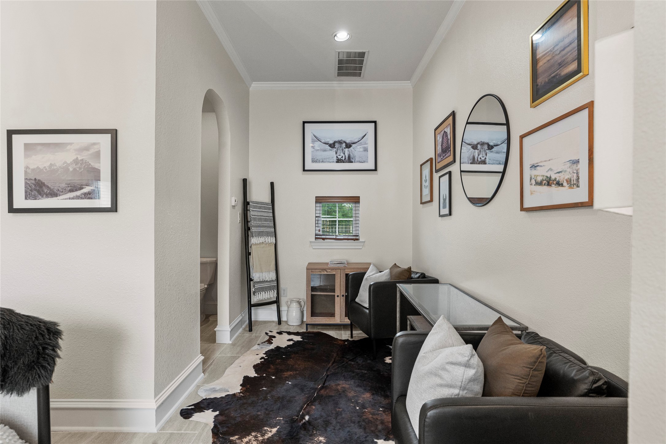 399 Wyndemere Boulevard