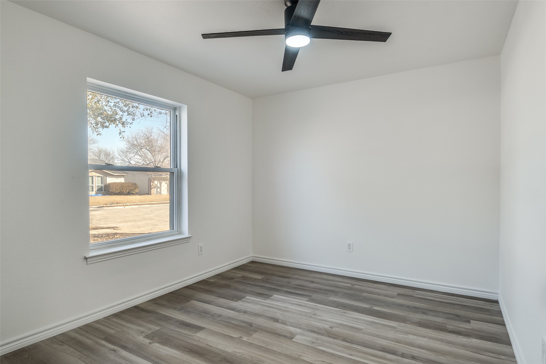 3022 Leanne Street