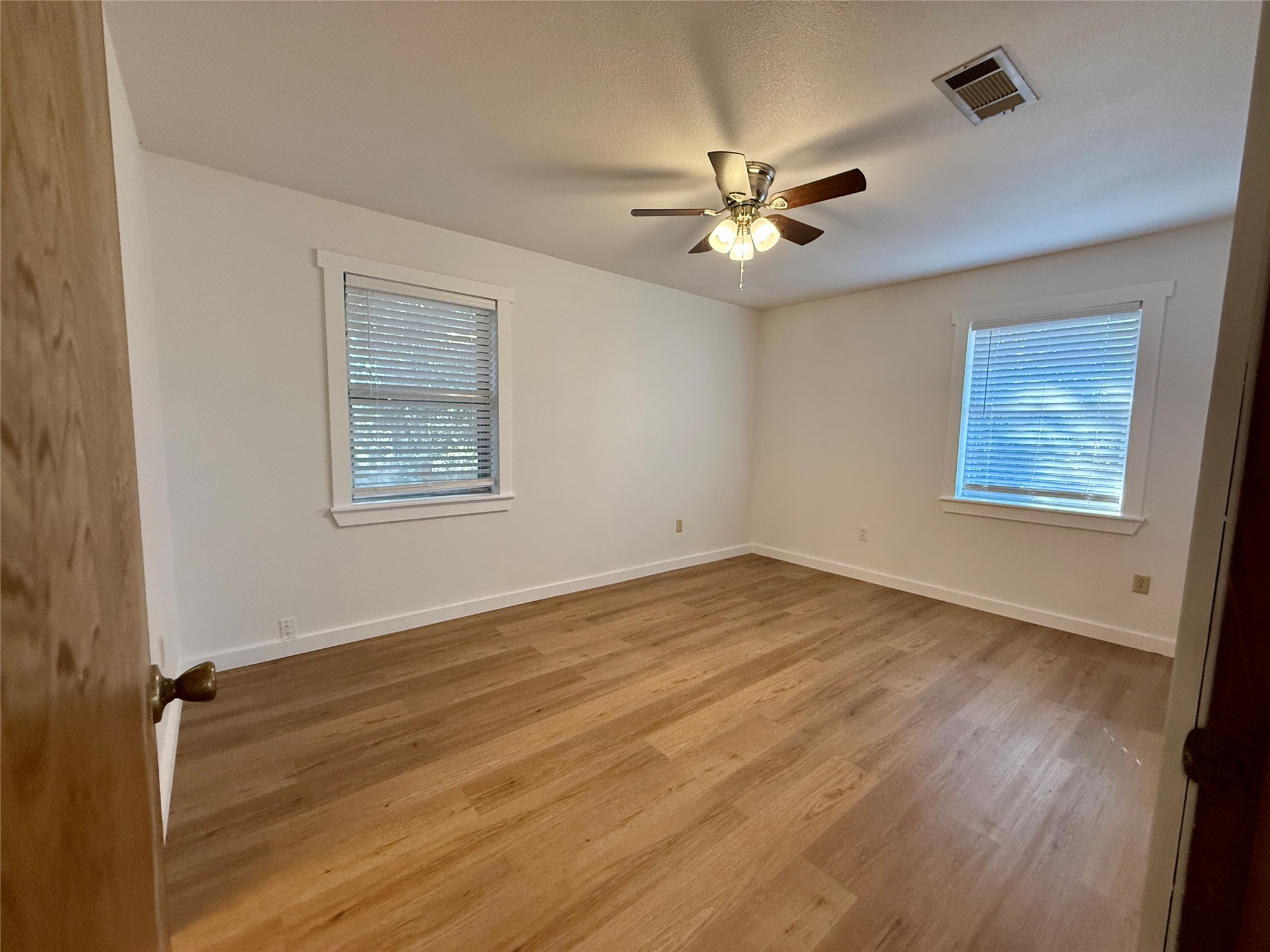 1202 S State Highway 19