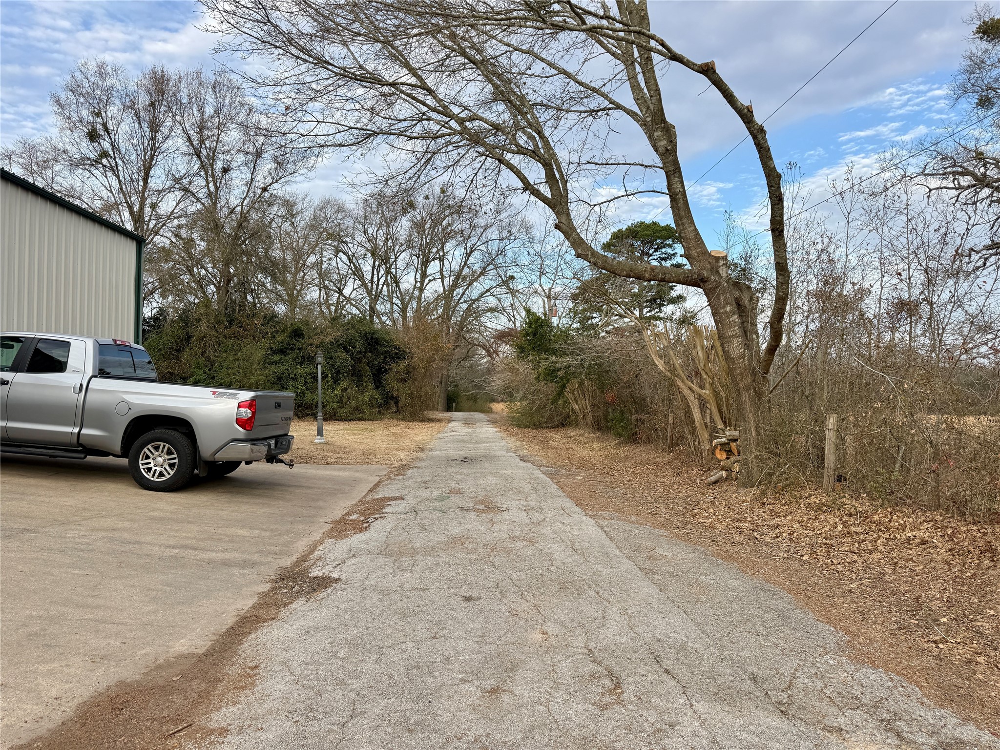 1202 S State Highway 19